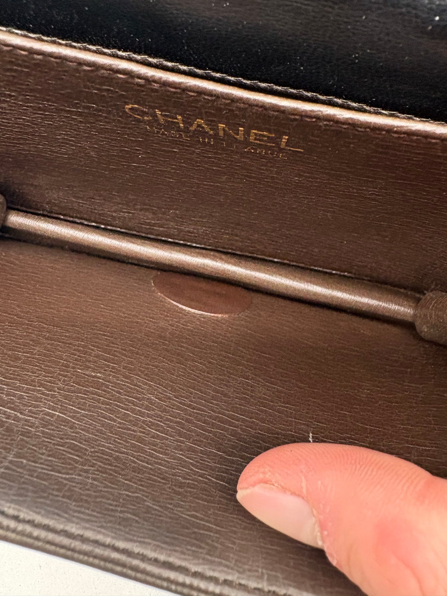 Chanel Mini Matelassé Umhängetasche schwarz