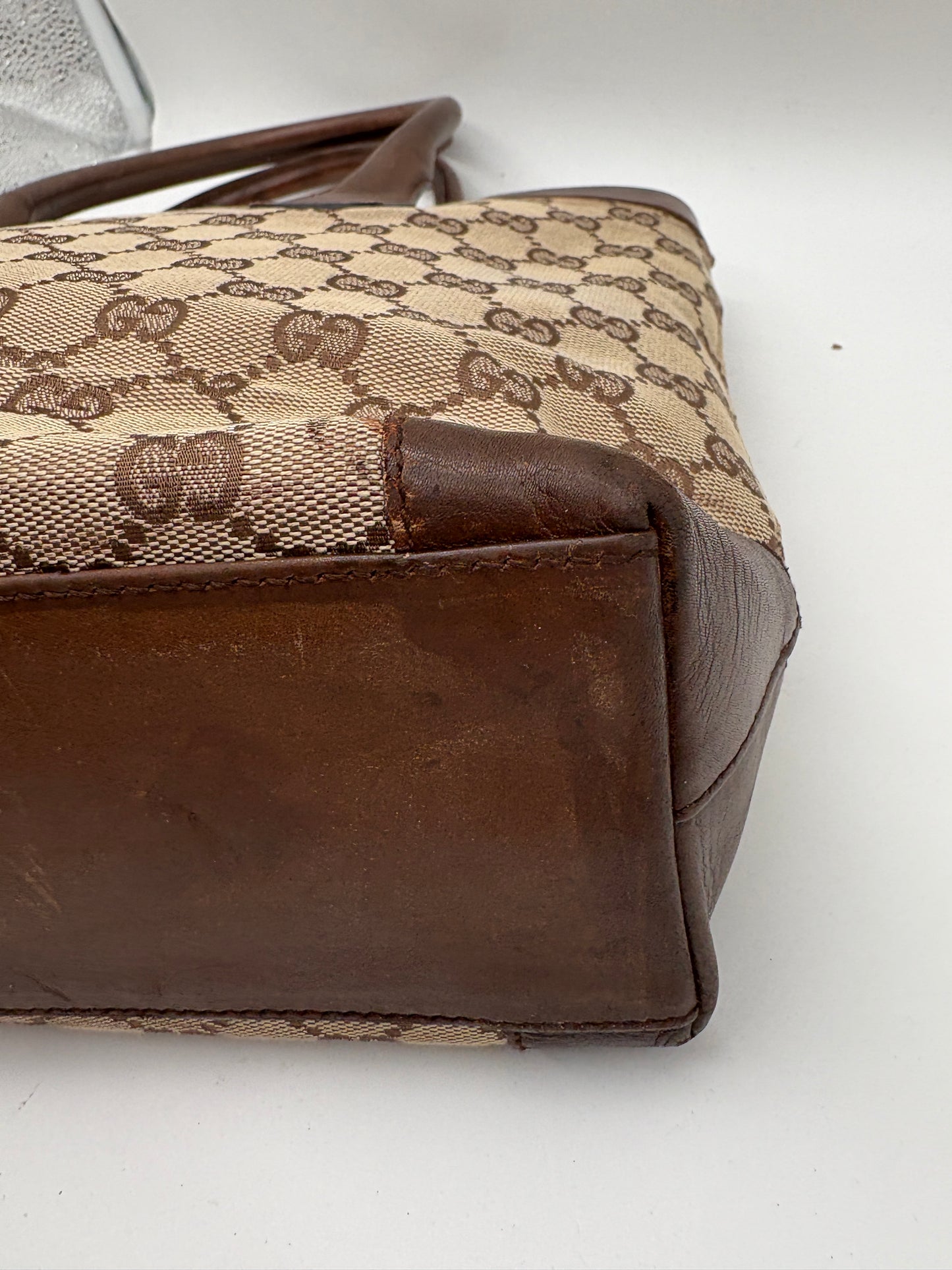 Gucci GG Canvas Handtasche Beige 002-1119
002113