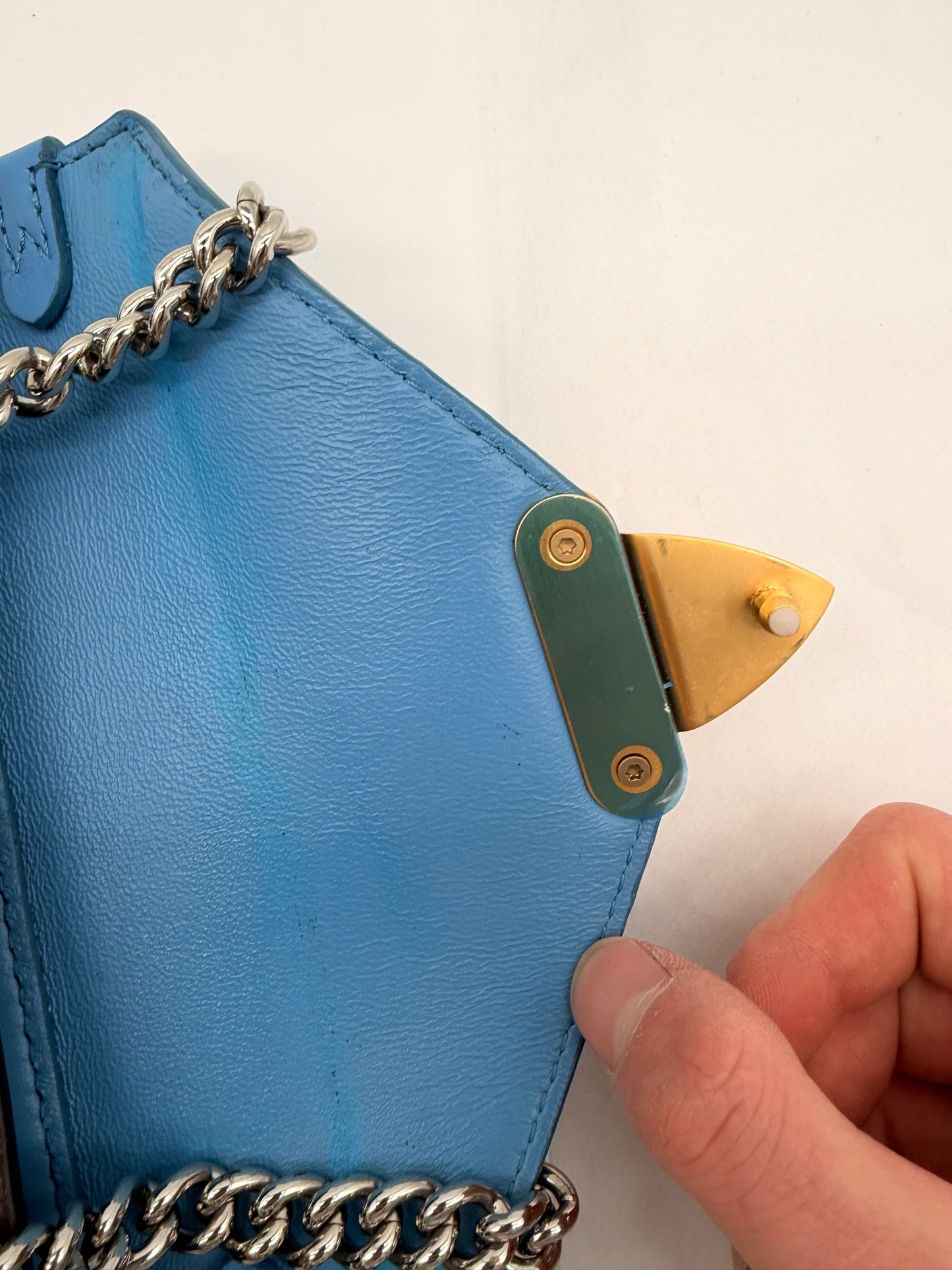 Louis Vuitton Monogram Tribal Mask Pochette Schultertasche