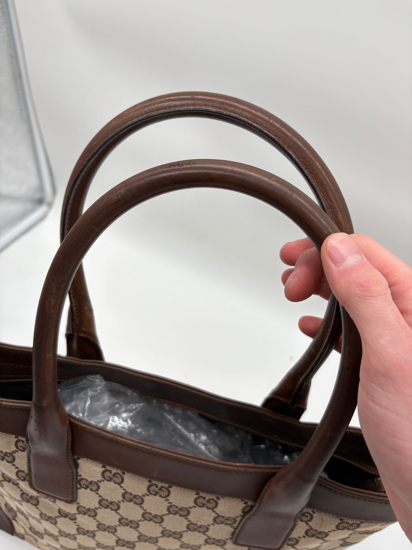 Gucci GG Canvas Handtasche Beige 002-1119
002113