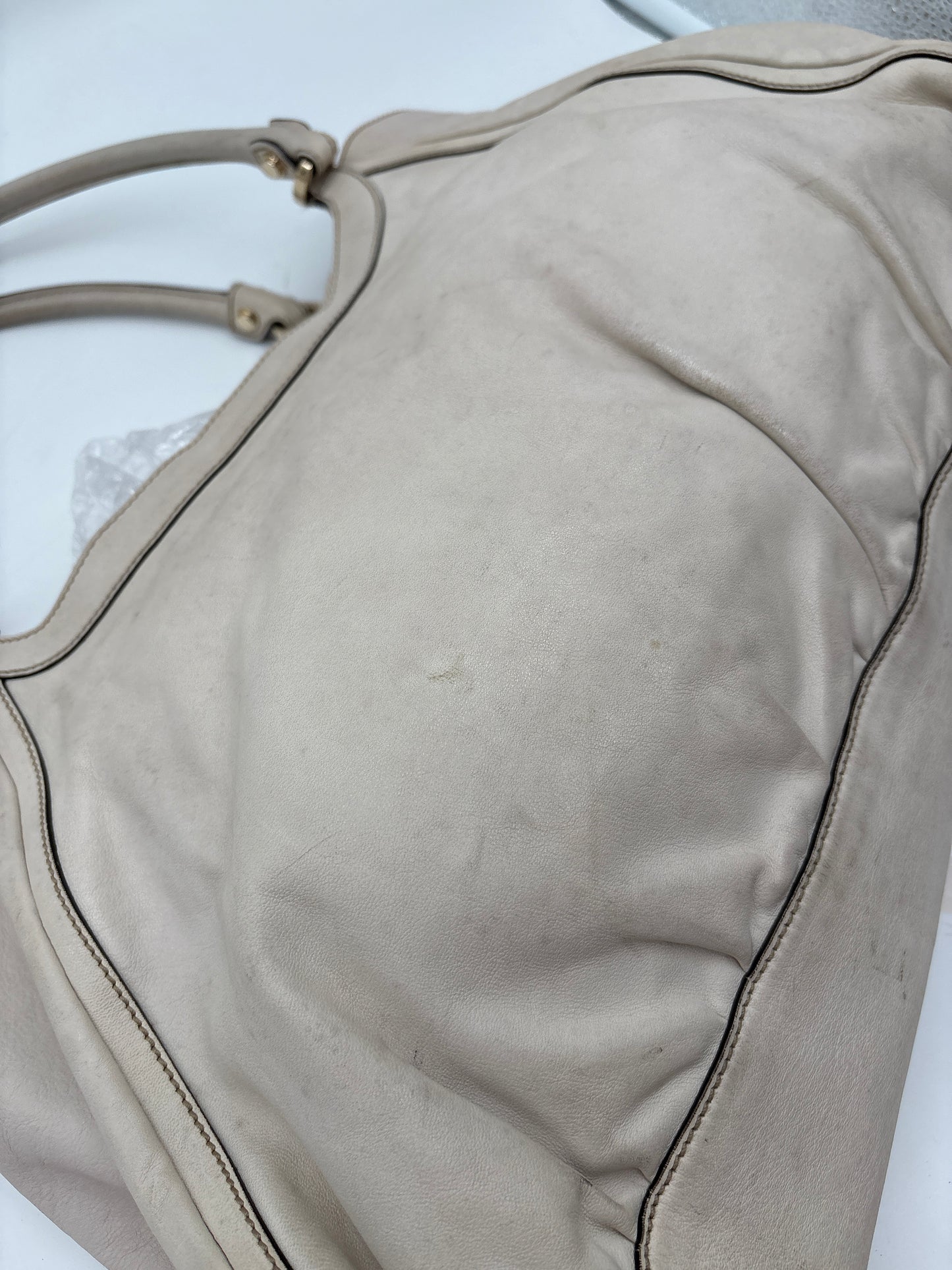 Gucci Abbey Schultertasche aus Leder