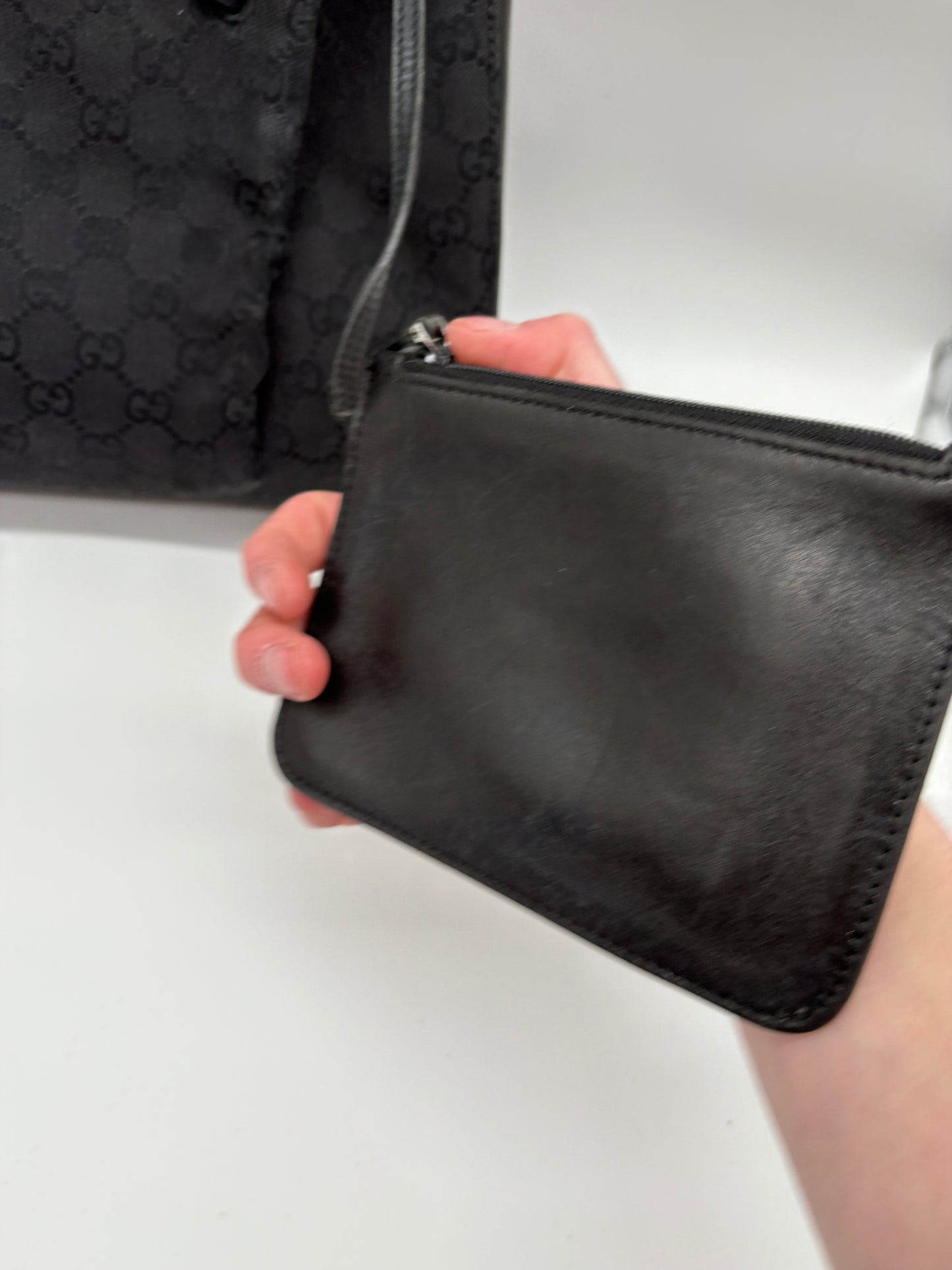 Gucci GG Monogram Canvas Handtasche Schwarz