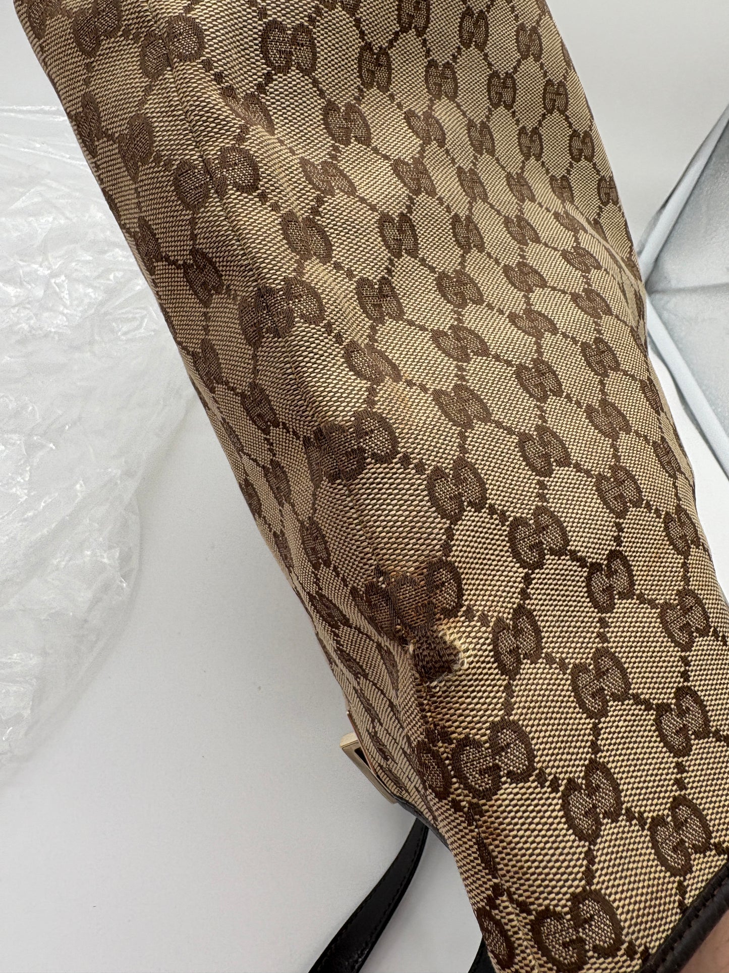 Gucci GG Canvas Handtasche Shoppingtasche
Beige 0021098