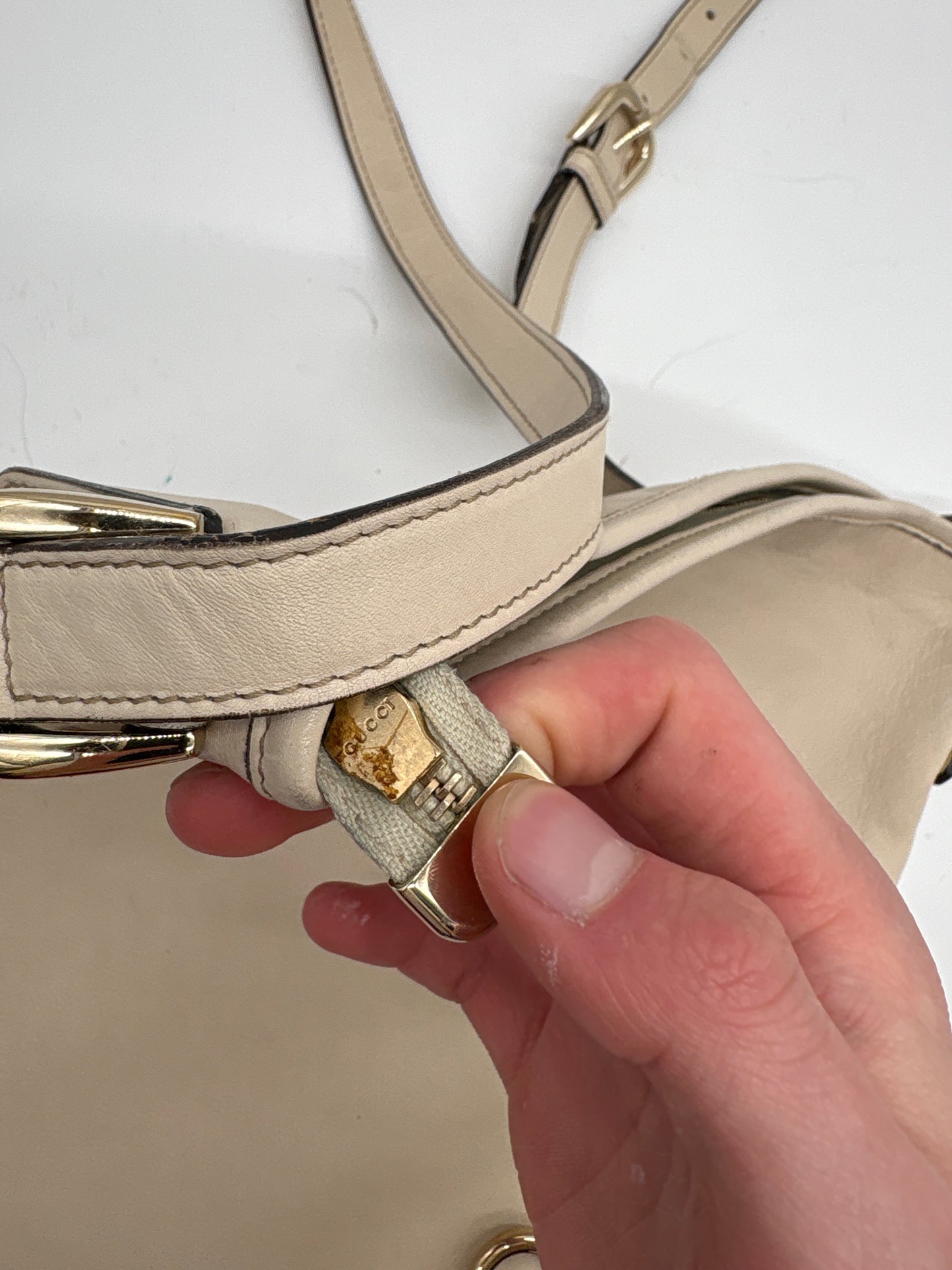 Gucci Abbey D Ring Umhängetasche