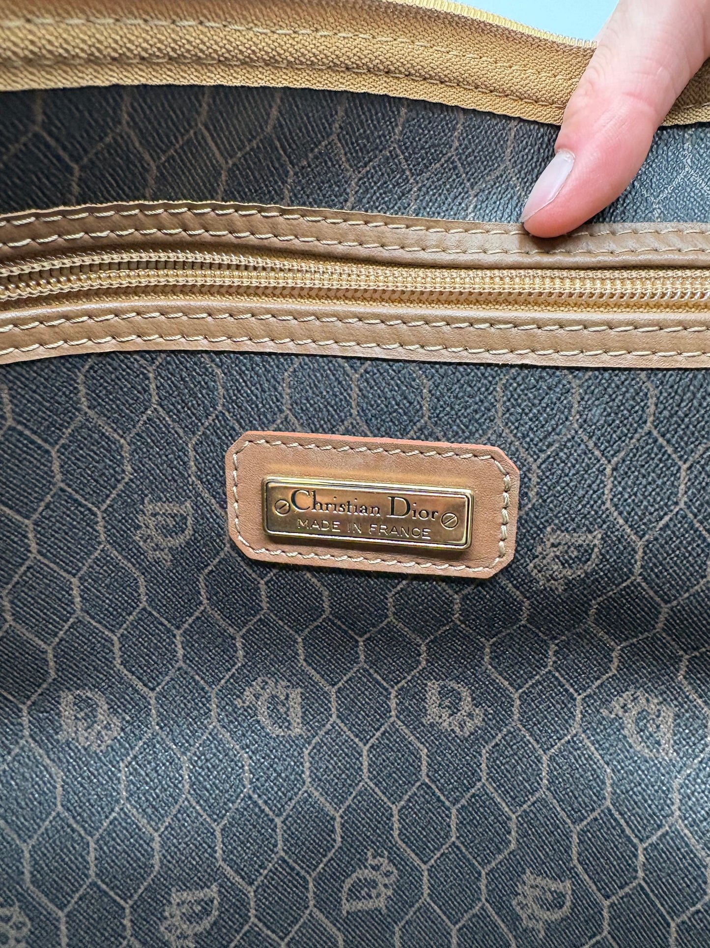 Dior Black Honeycomb Duffle Bag aus Leder | Braun & Schwarz | Luxus Reisetasche