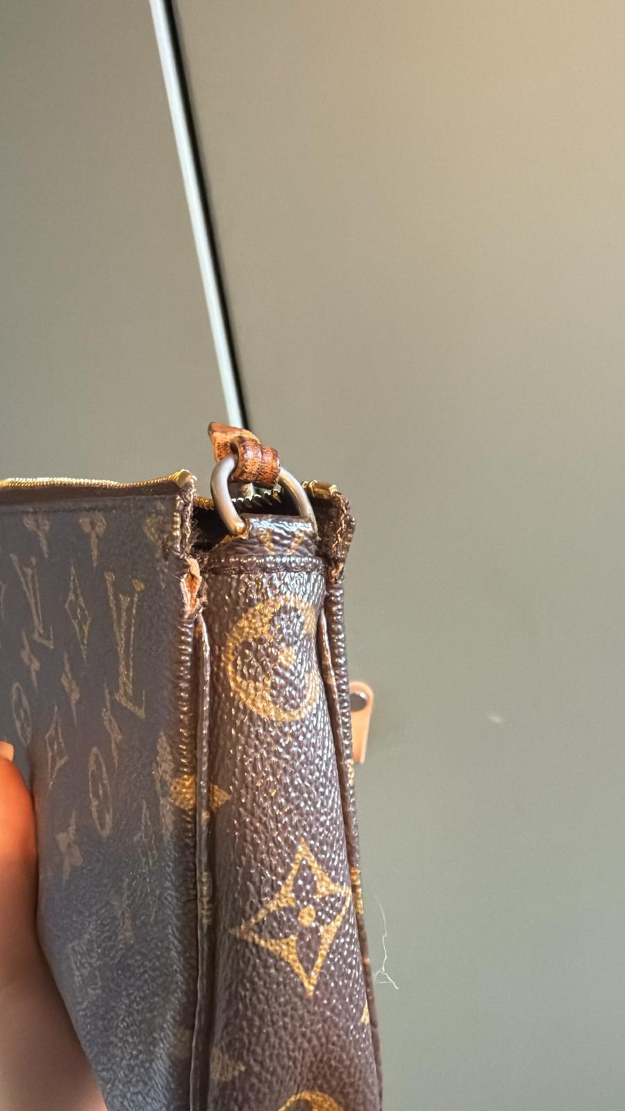 Louis Vuitton Pochette Accesoires (Designer Monogram Tasche)