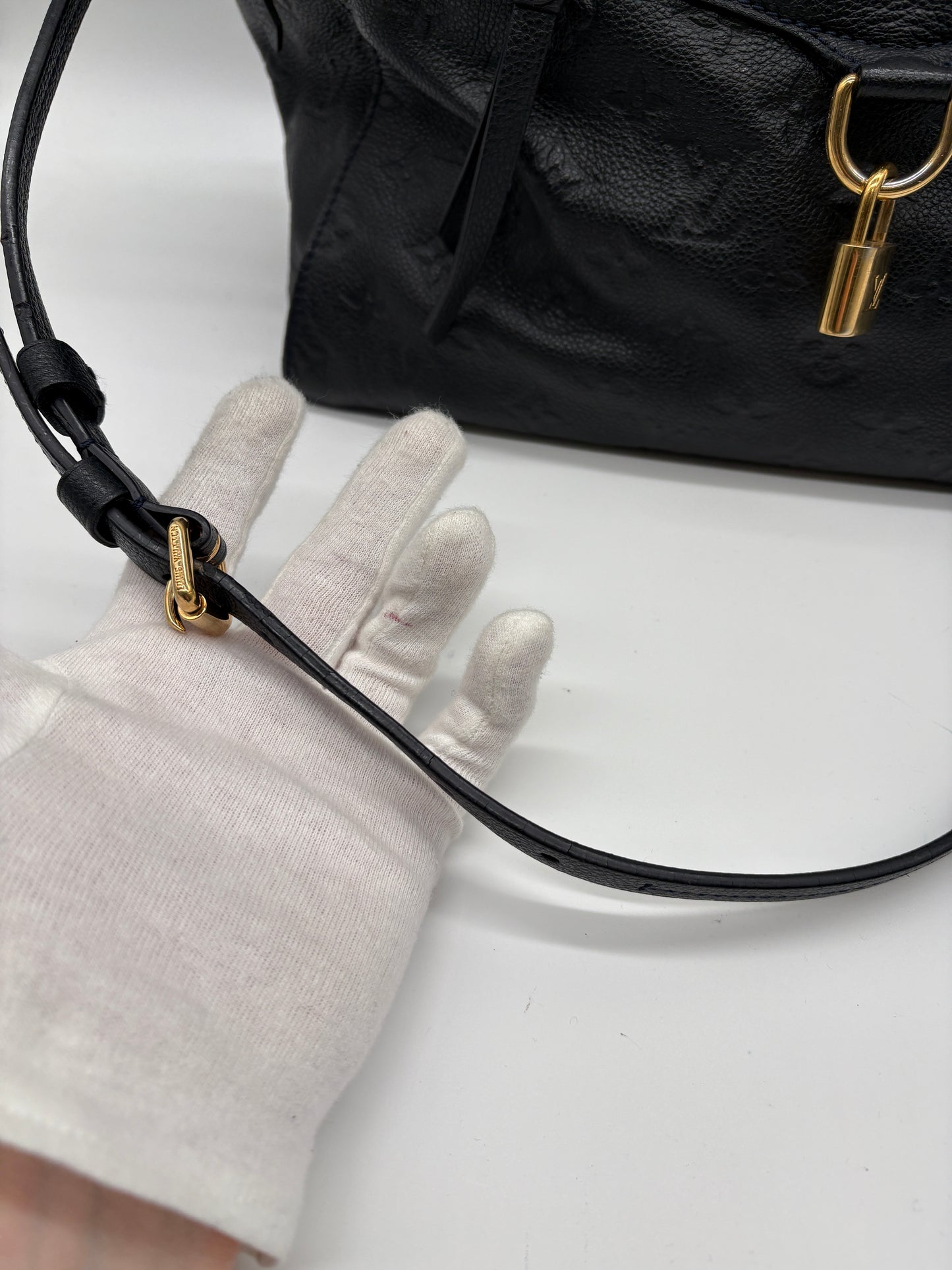Louis Vuitton Lumineuse Empreinte PM Monogram Tasche (Navy Schwarze Vintage Designer Handtasche)