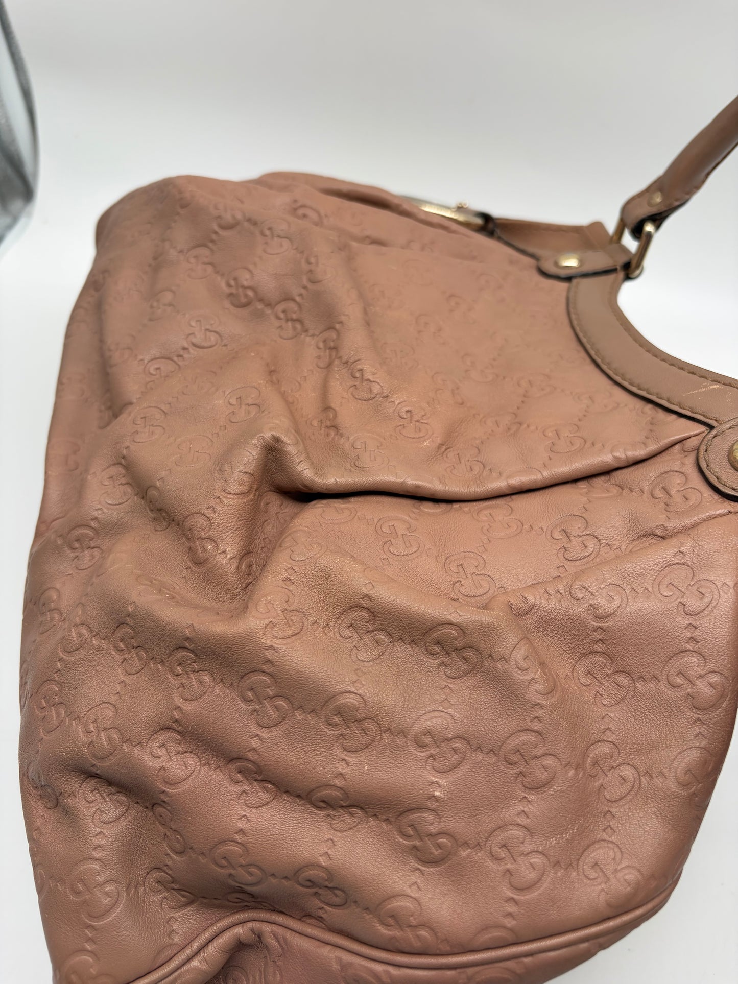 Gucci Guccisisima Sukey Medium Tote Shopper Nude
