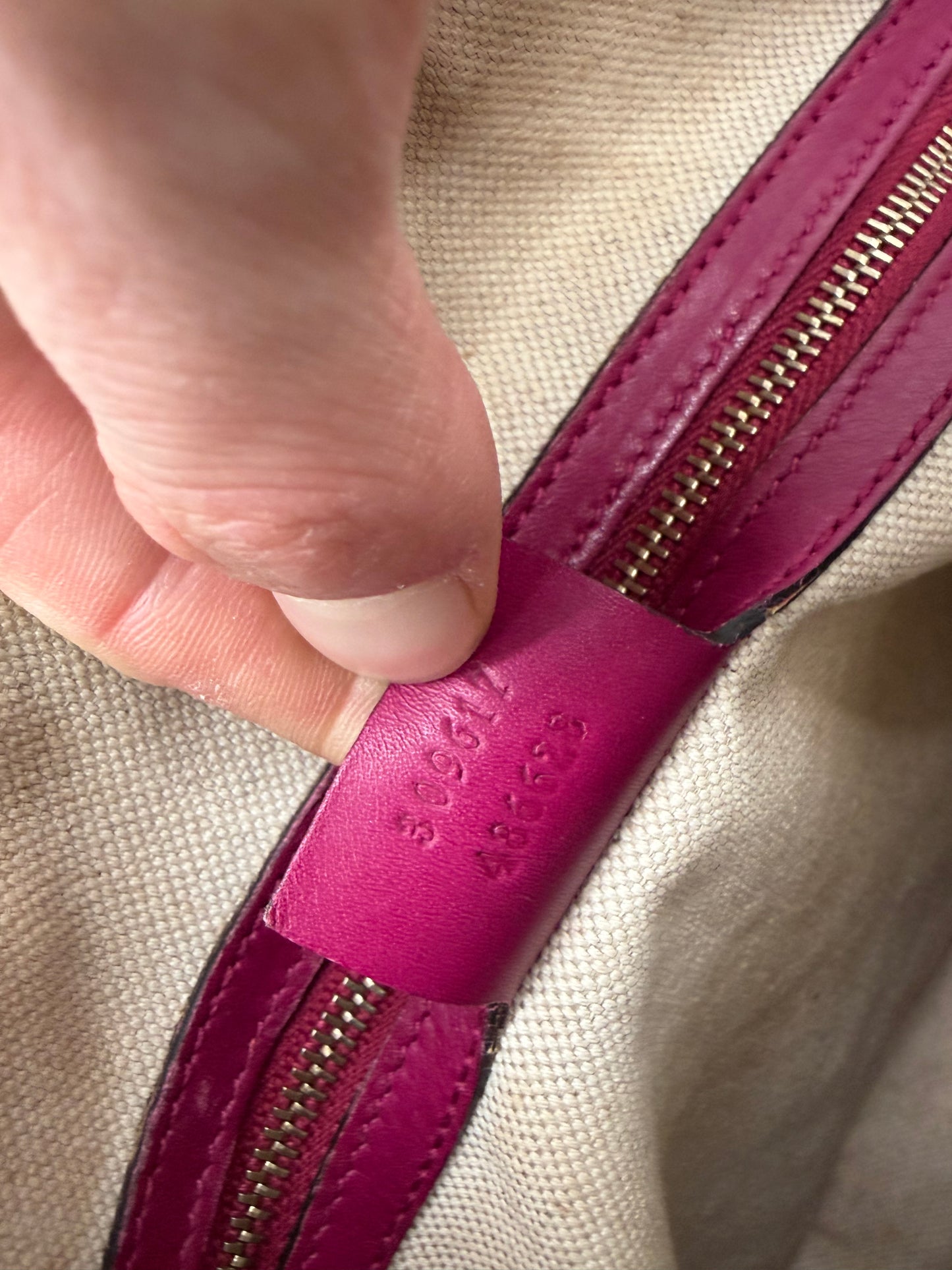 Gucci Microguccissima Pink Lackleder Handtasche