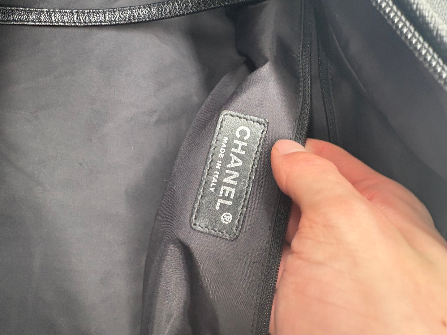 Chanel Paris Biarritz Handtasche schwarz- Luxus Boston Bag