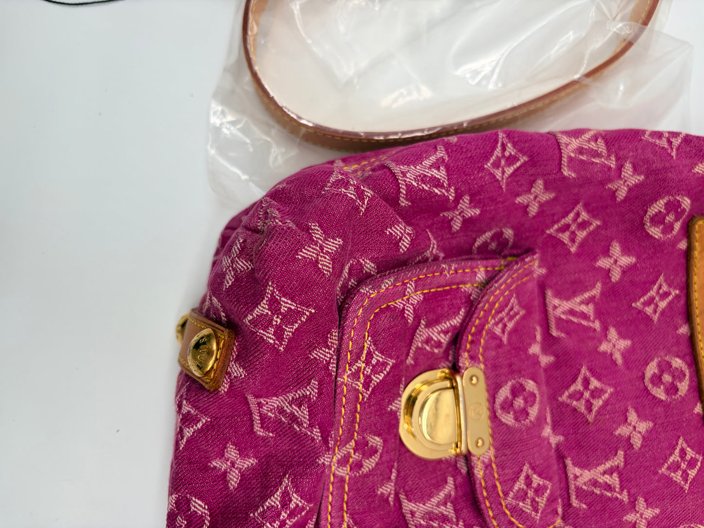 Louis Vuitton Baggy GM Monogram Denim Pink Handtasche
