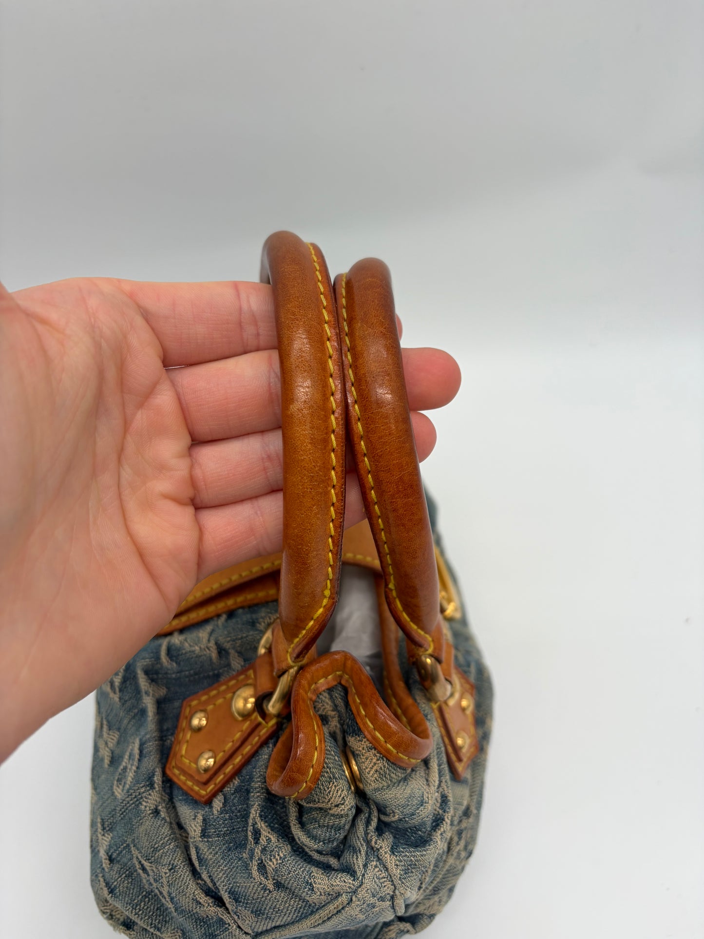 Louis Vuitton Pleaty Monogram Denim Handtasche