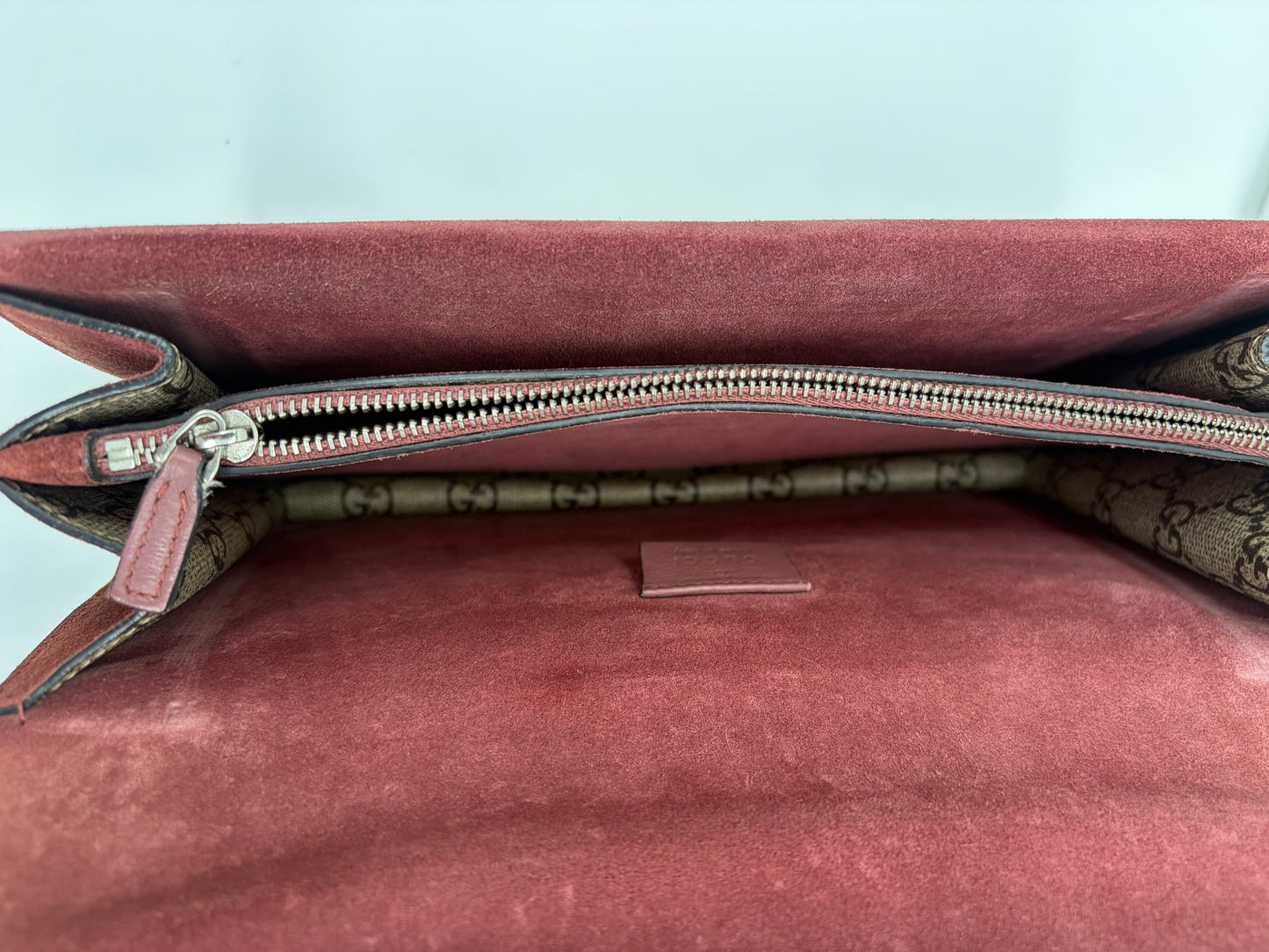 Gucci Dionysus GG Supreme Blumen Schultertasche