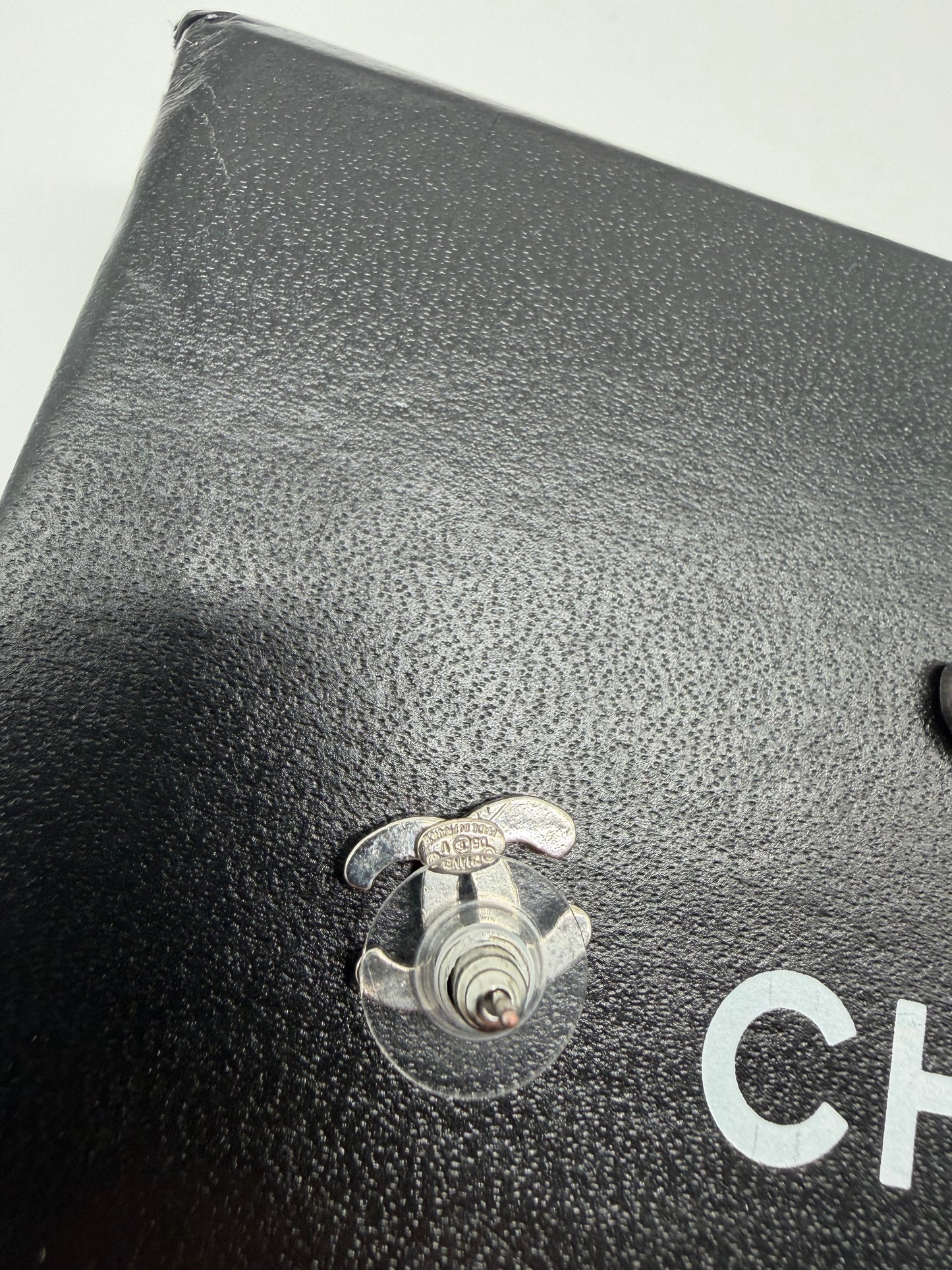 Chanel CC Diamant-Ohrringe