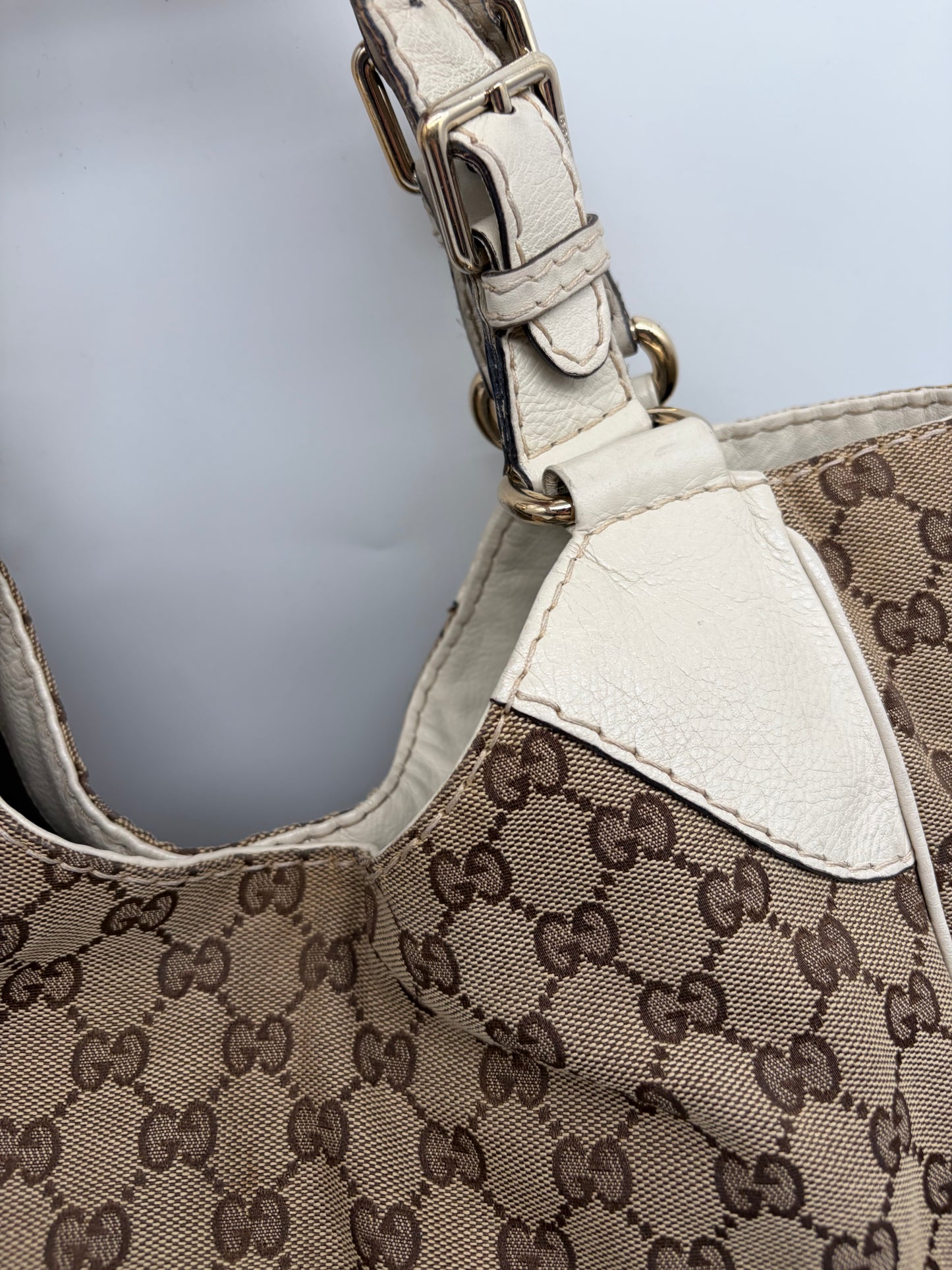 Vintage Gucci Charlotte Hobo Tasche GG Canvas