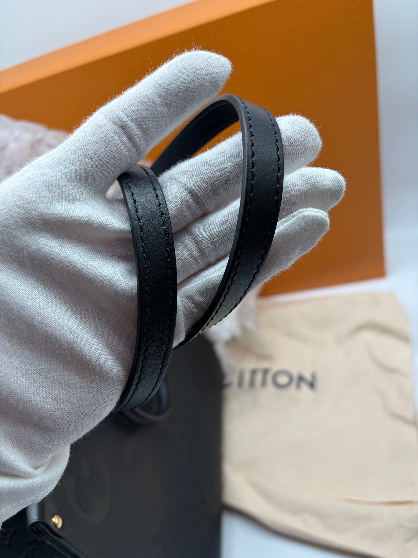 Louis Vuitton Onthego GM Shopper Empreinte Schwarz Monogram