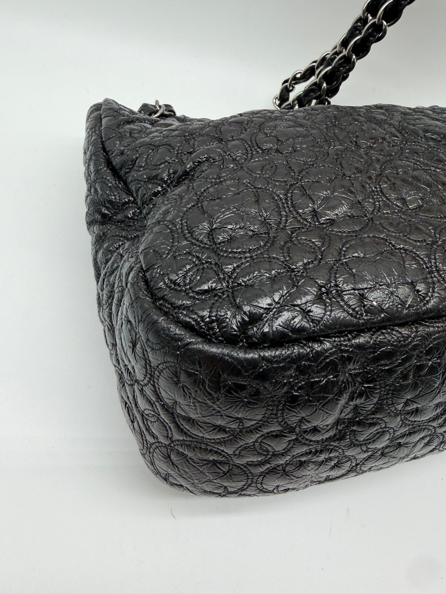 Chanel Camellia Coco Mark Flap Schultertasche Schwarz
