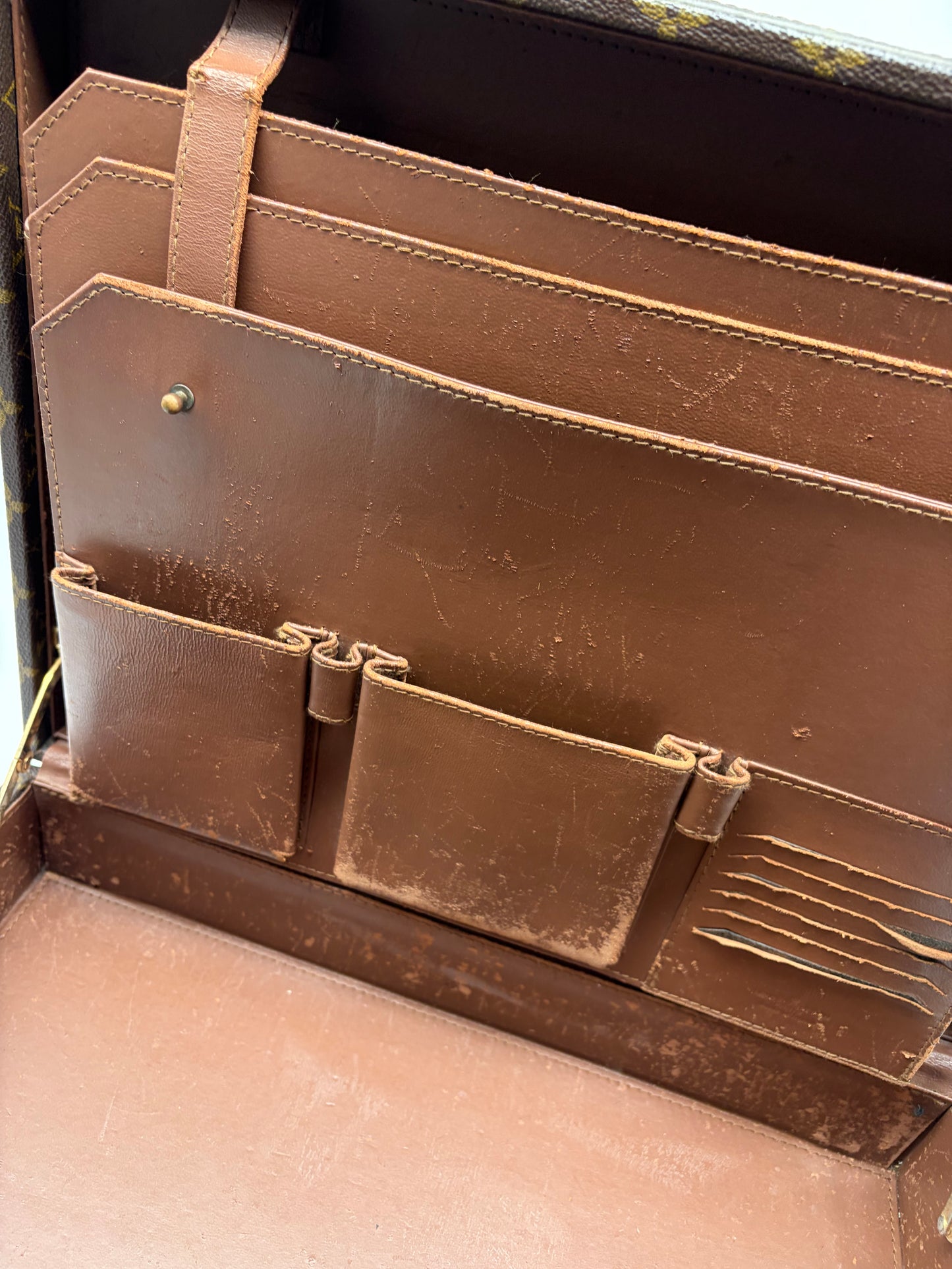 Louis Vuitton Crusher Trunk Monogram Koffer