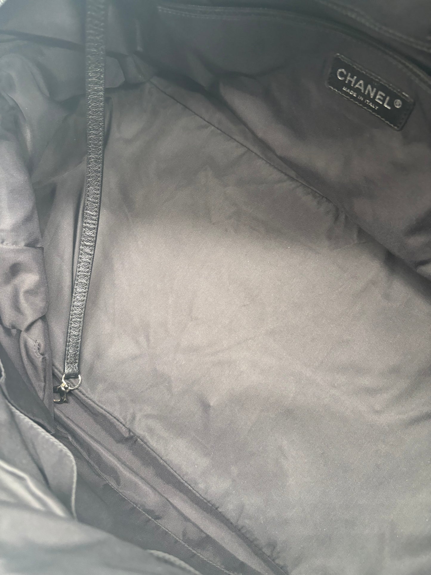 Chanel Paris Biarritz Handtasche schwarz- Luxus Boston Bag