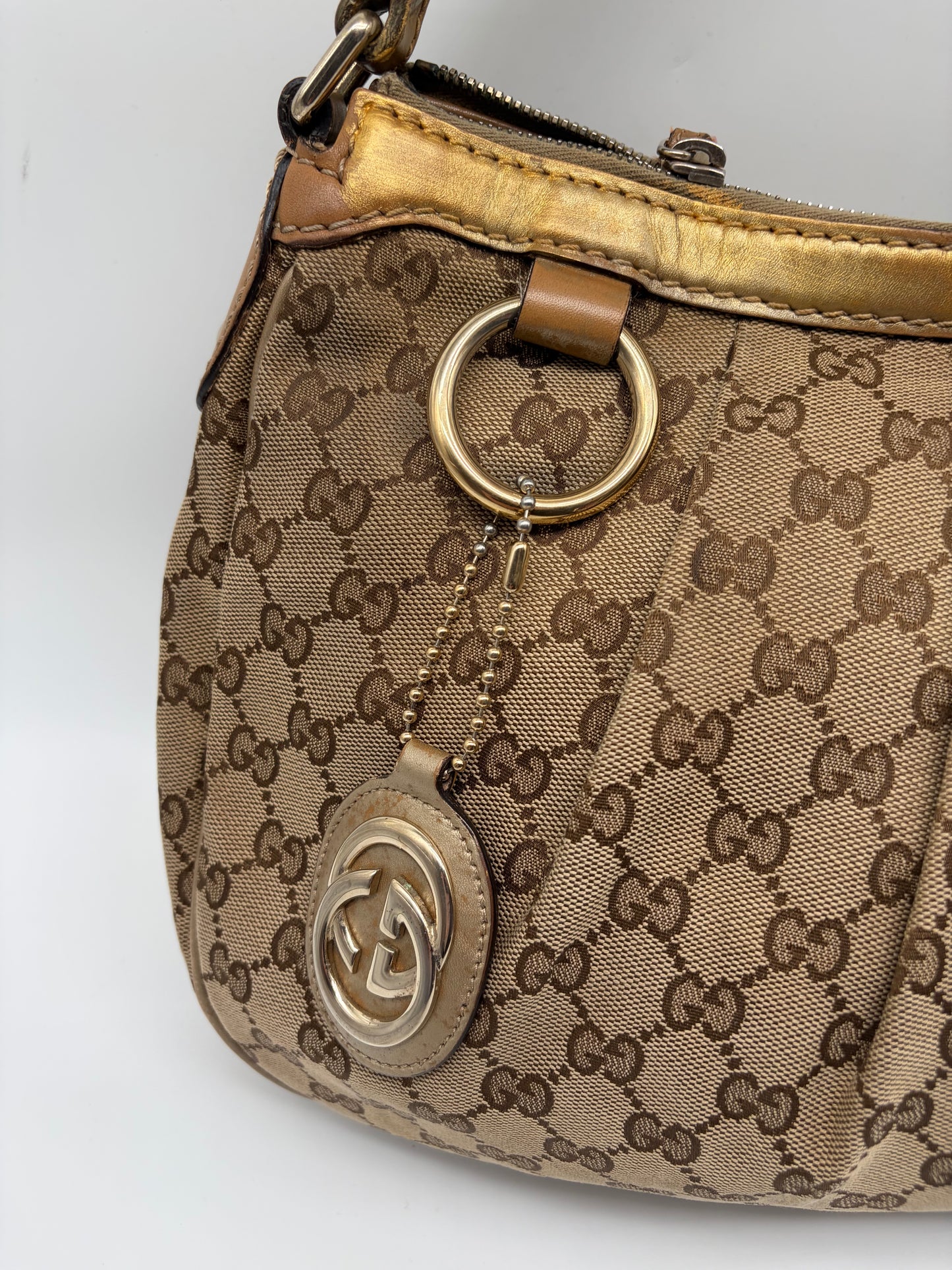 Gucci Sukey Medium Hobo Bag braunbeige goldene Handtasche