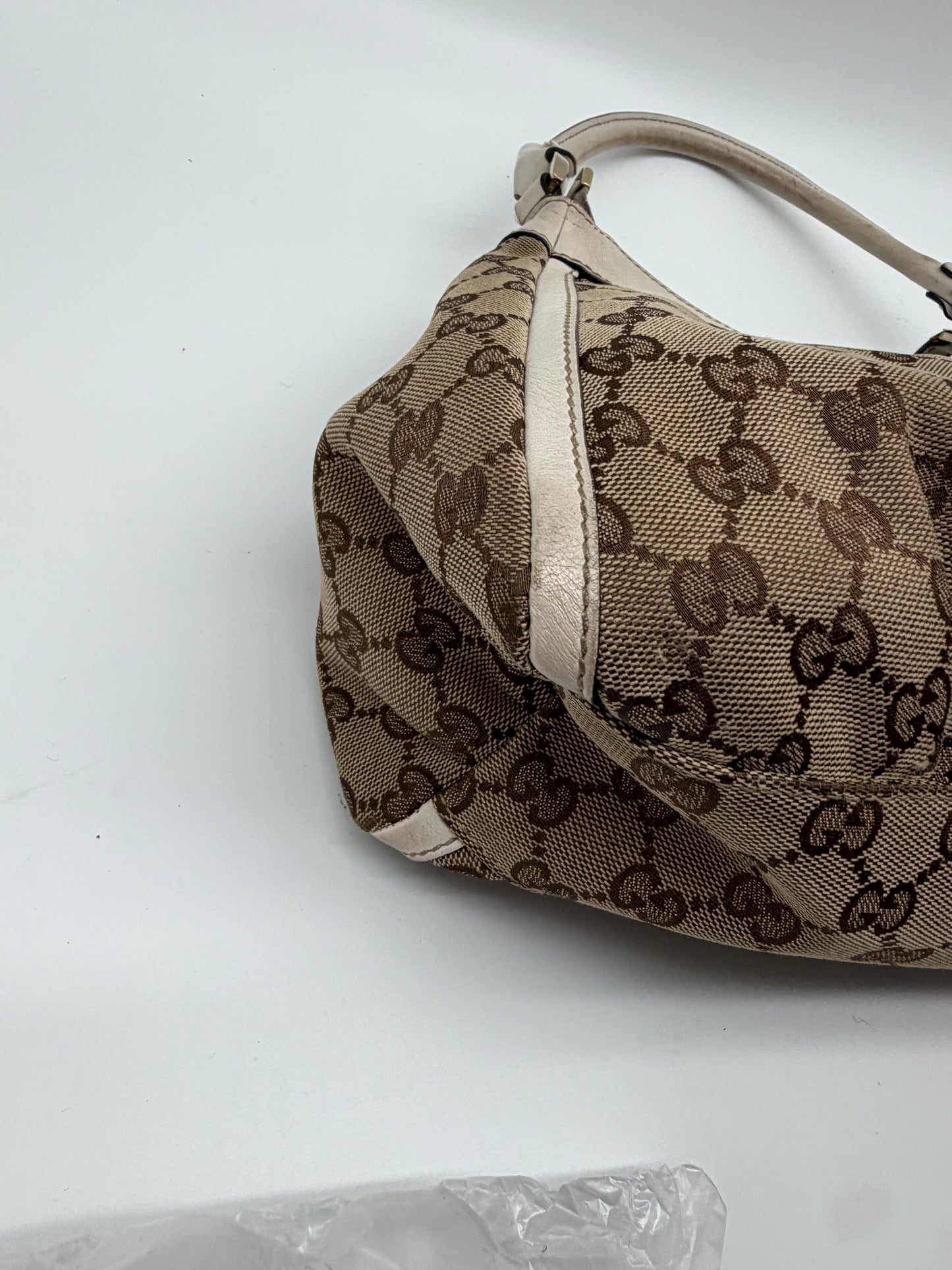 Gucci Abbey D-Ring Schultertasche beige creme