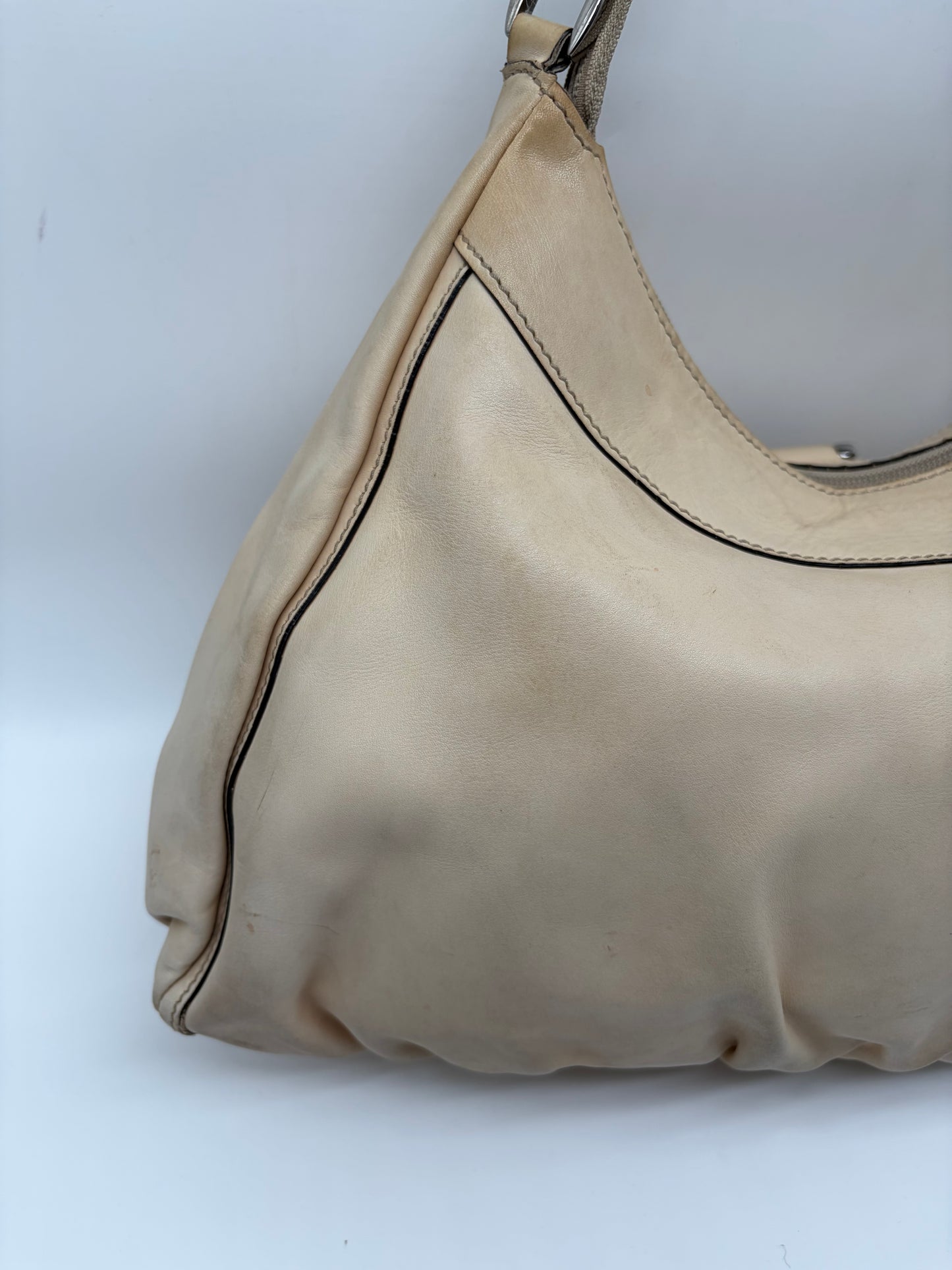 Gucci Abbey D-Ring Hobo Bag Leder Beige – Vintage