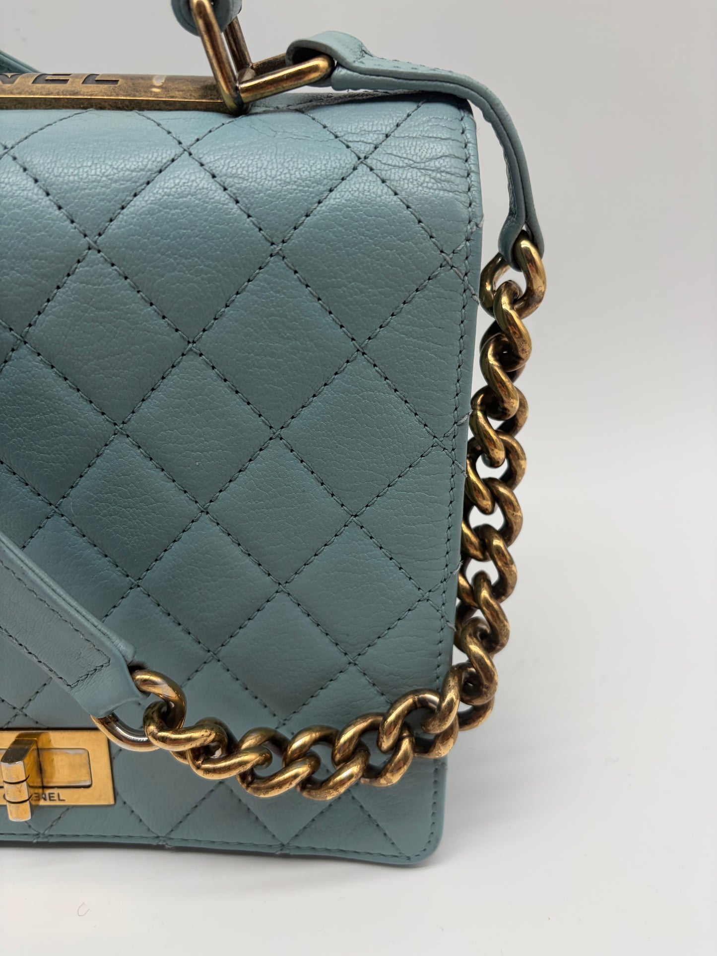 Chanel Rita Flap Bag Handtasche Hellblau Gold Hardware