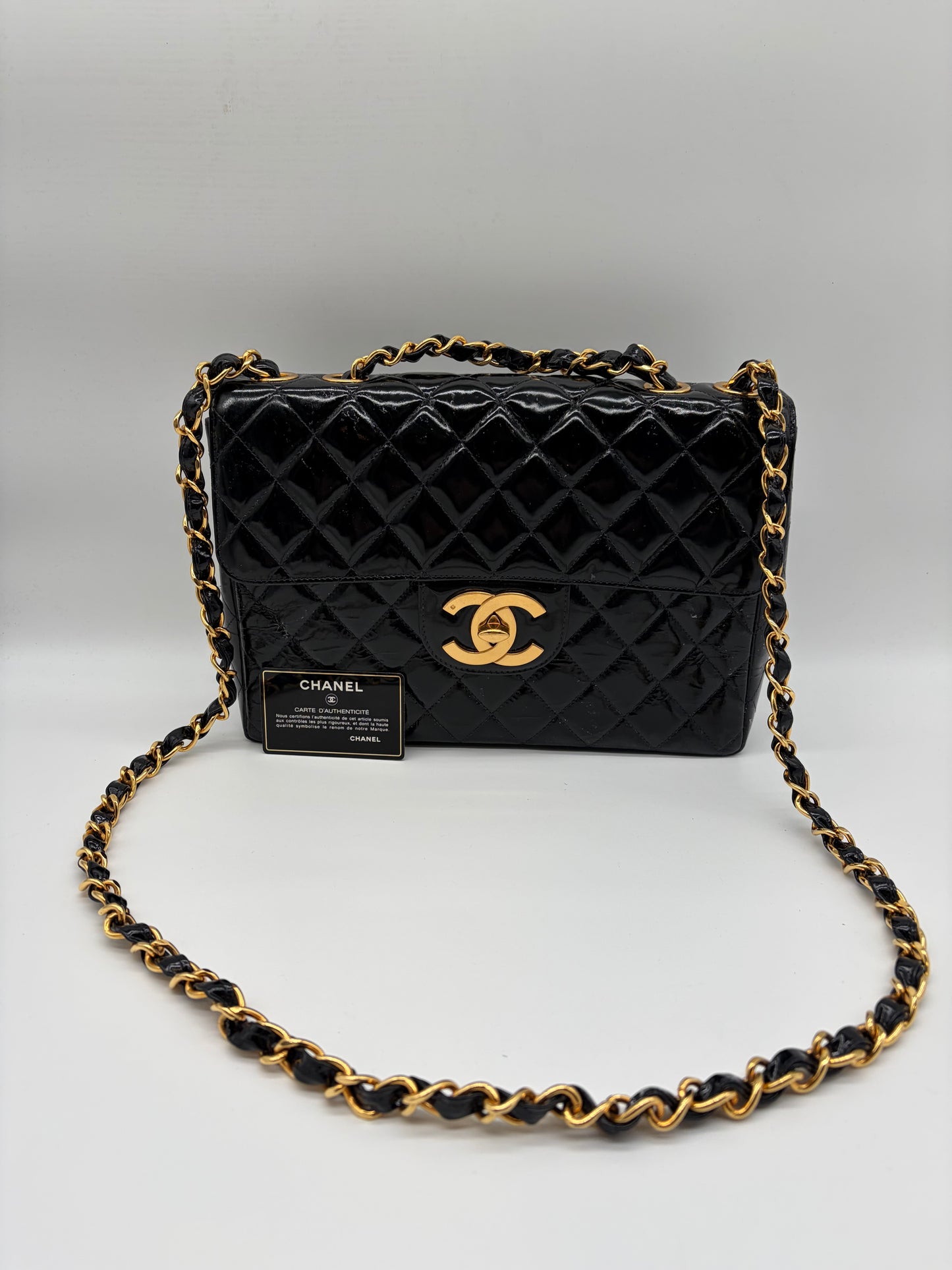 Chanel Deca Matelassé 30 Lackleder Schultertasche