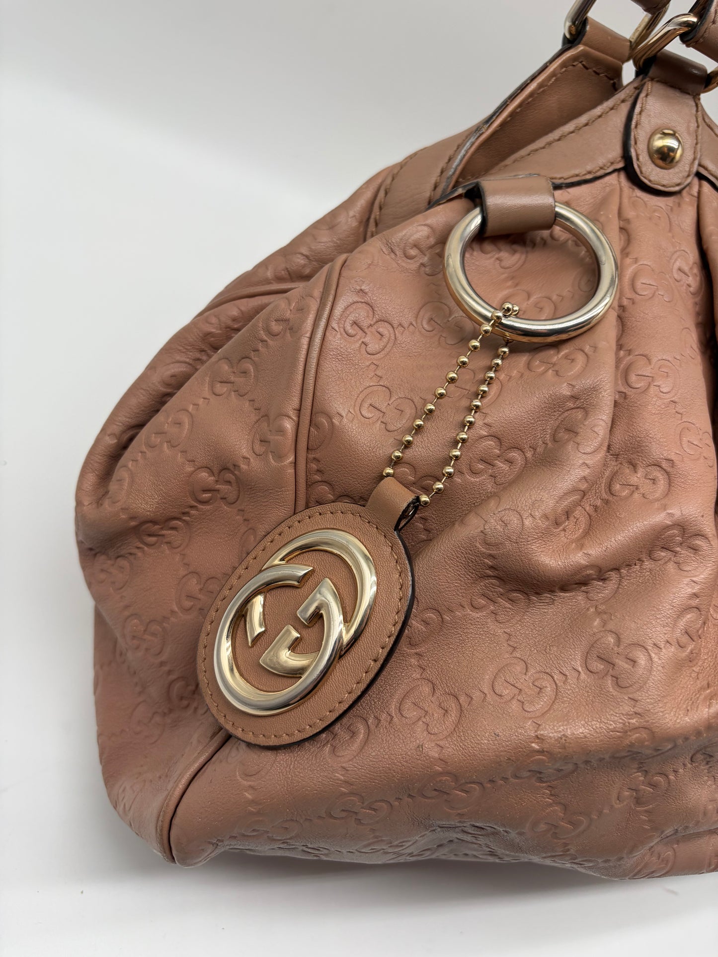 Gucci Guccisisima Sukey Medium Tote Shopper Nude
