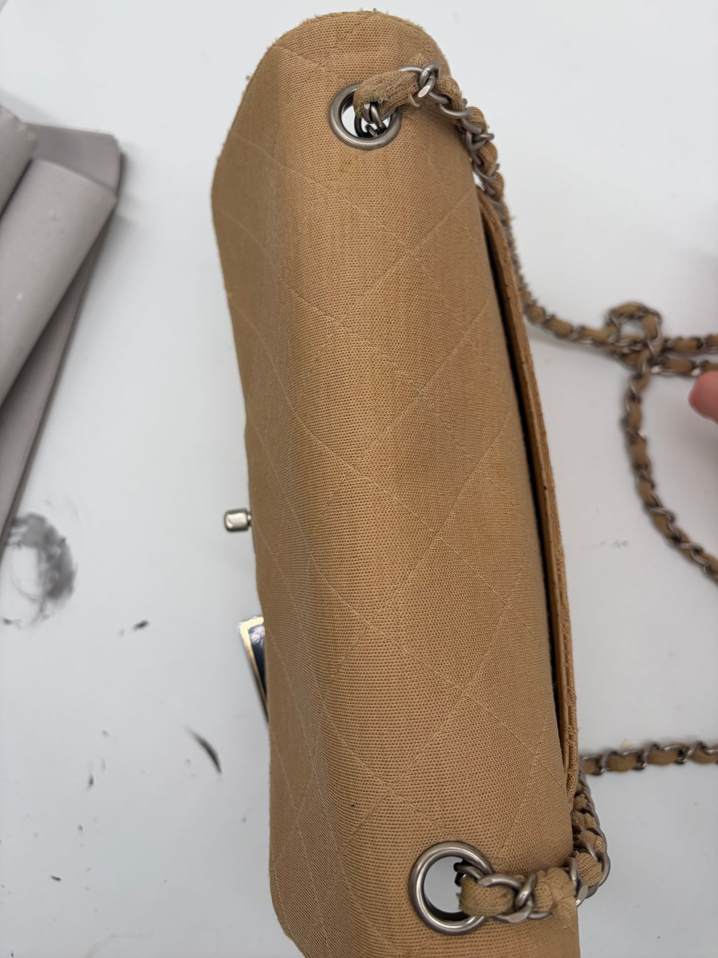 Chanel Matelassé Flap Baumwolle Schultertasche – Beige