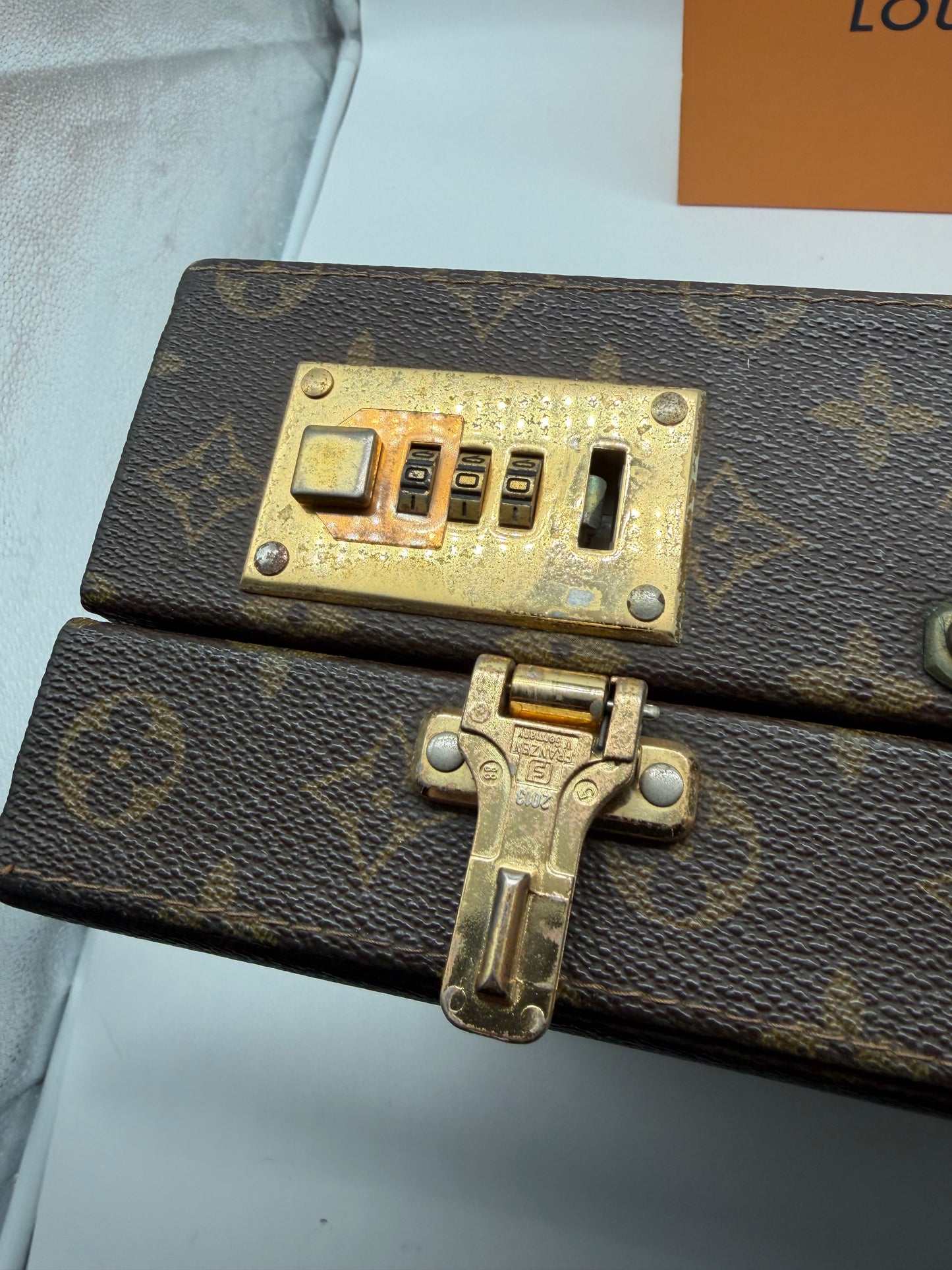 Louis Vuitton Crusher Trunk Monogram Koffer