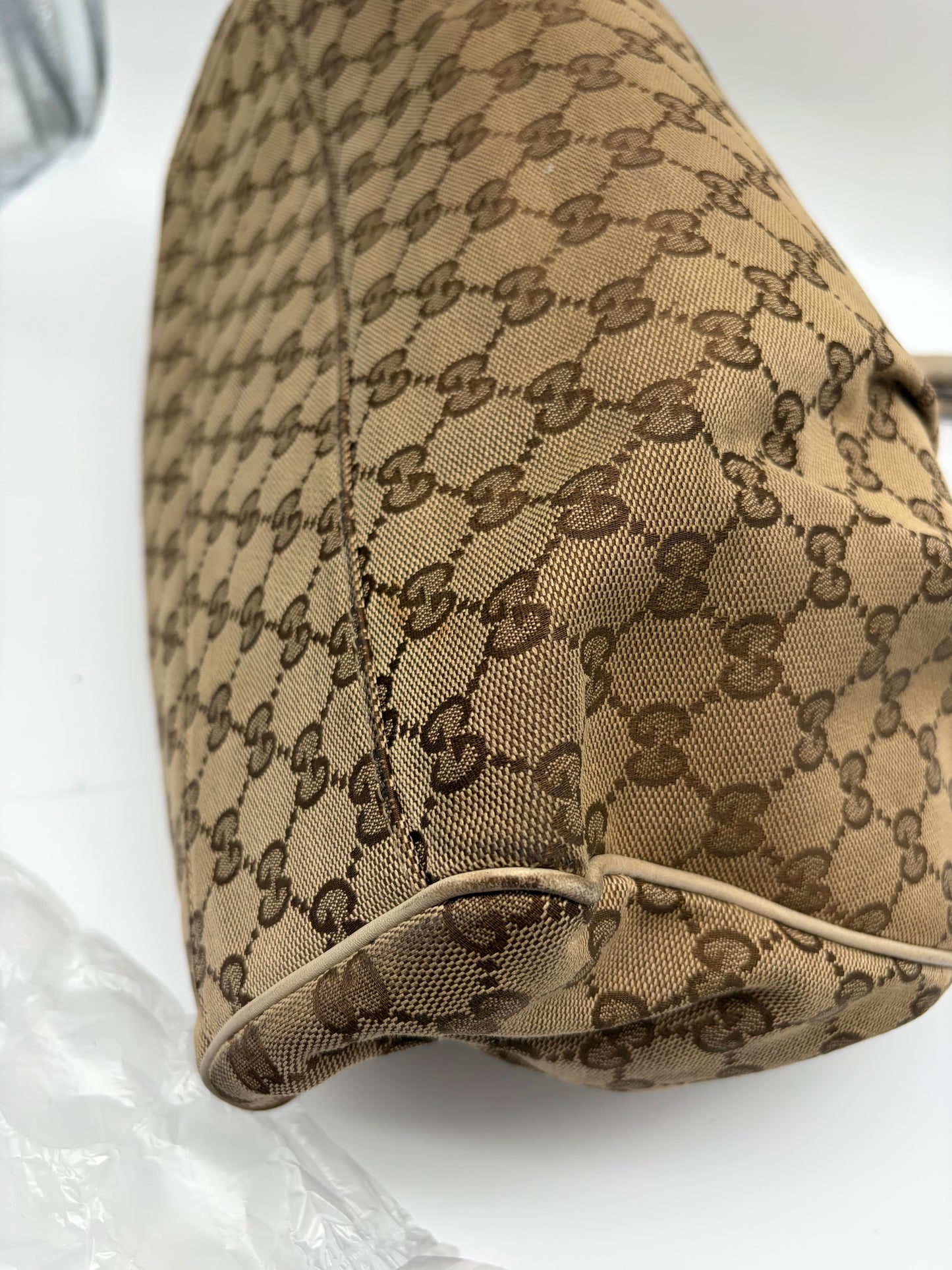 Gucci Sukey Medium Tote beige weiß Handtasche