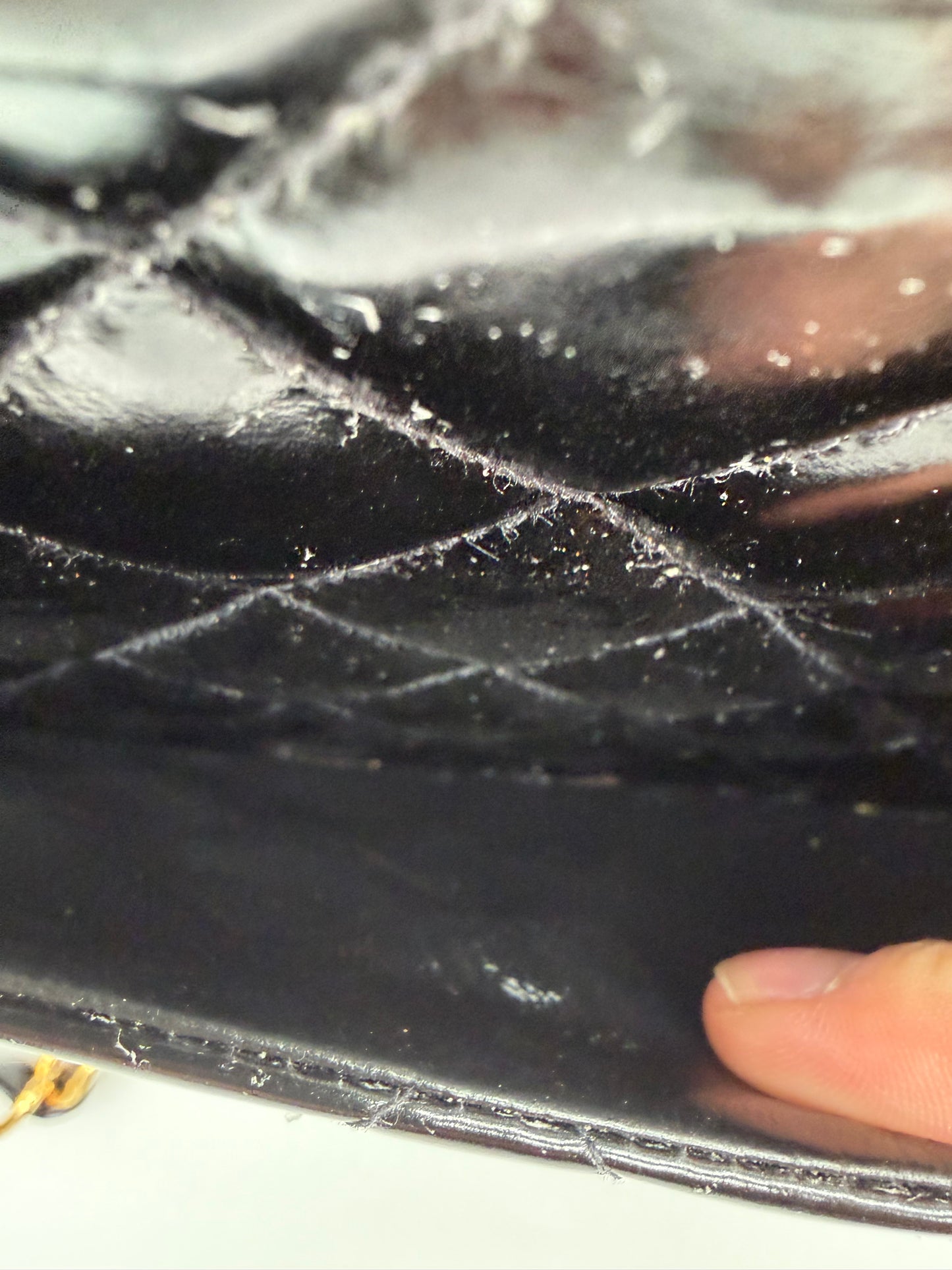 Chanel Deca Matelassé 30 Lackleder Schultertasche