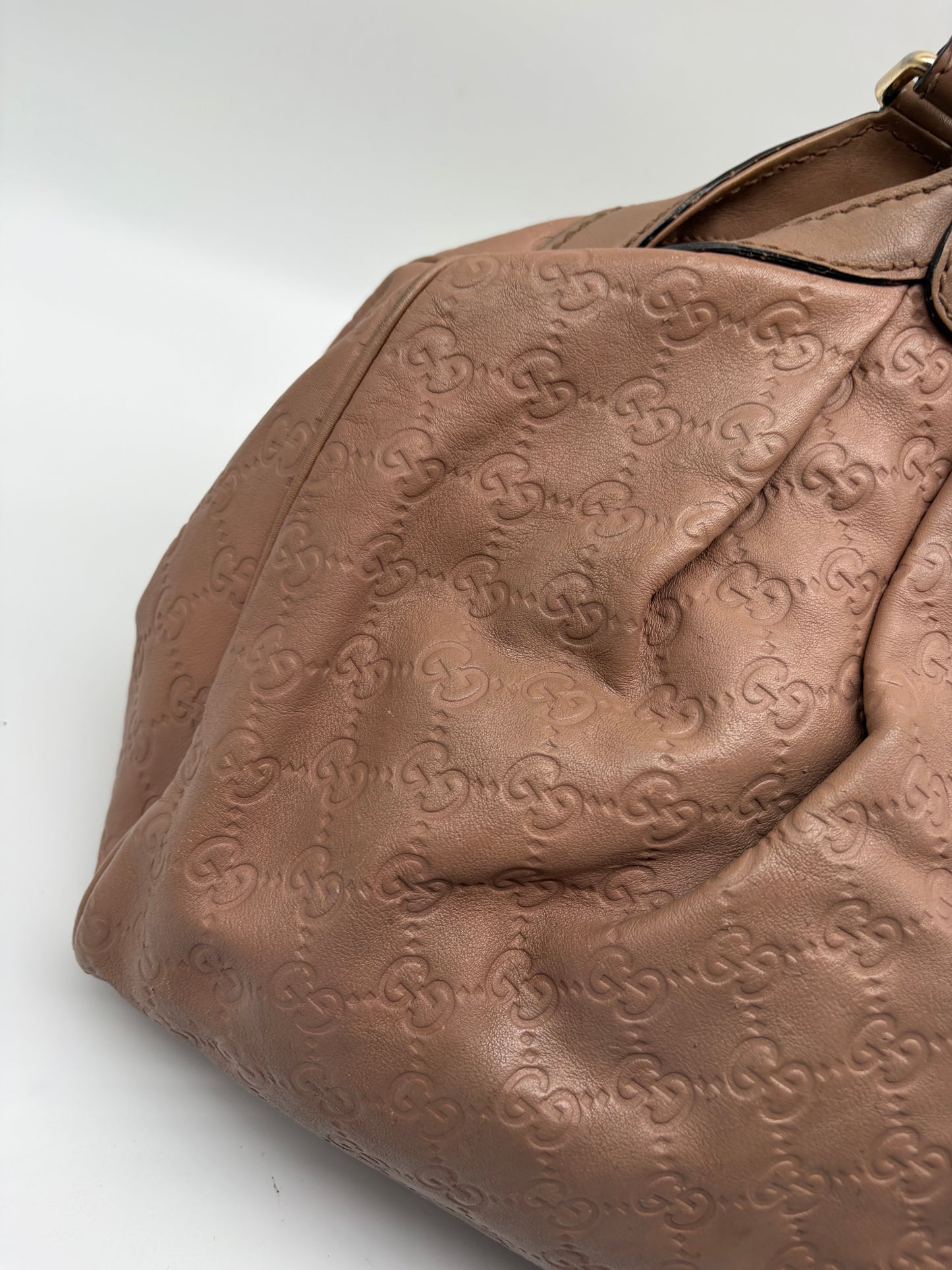 Gucci Guccisisima Sukey Medium Tote Shopper Nude