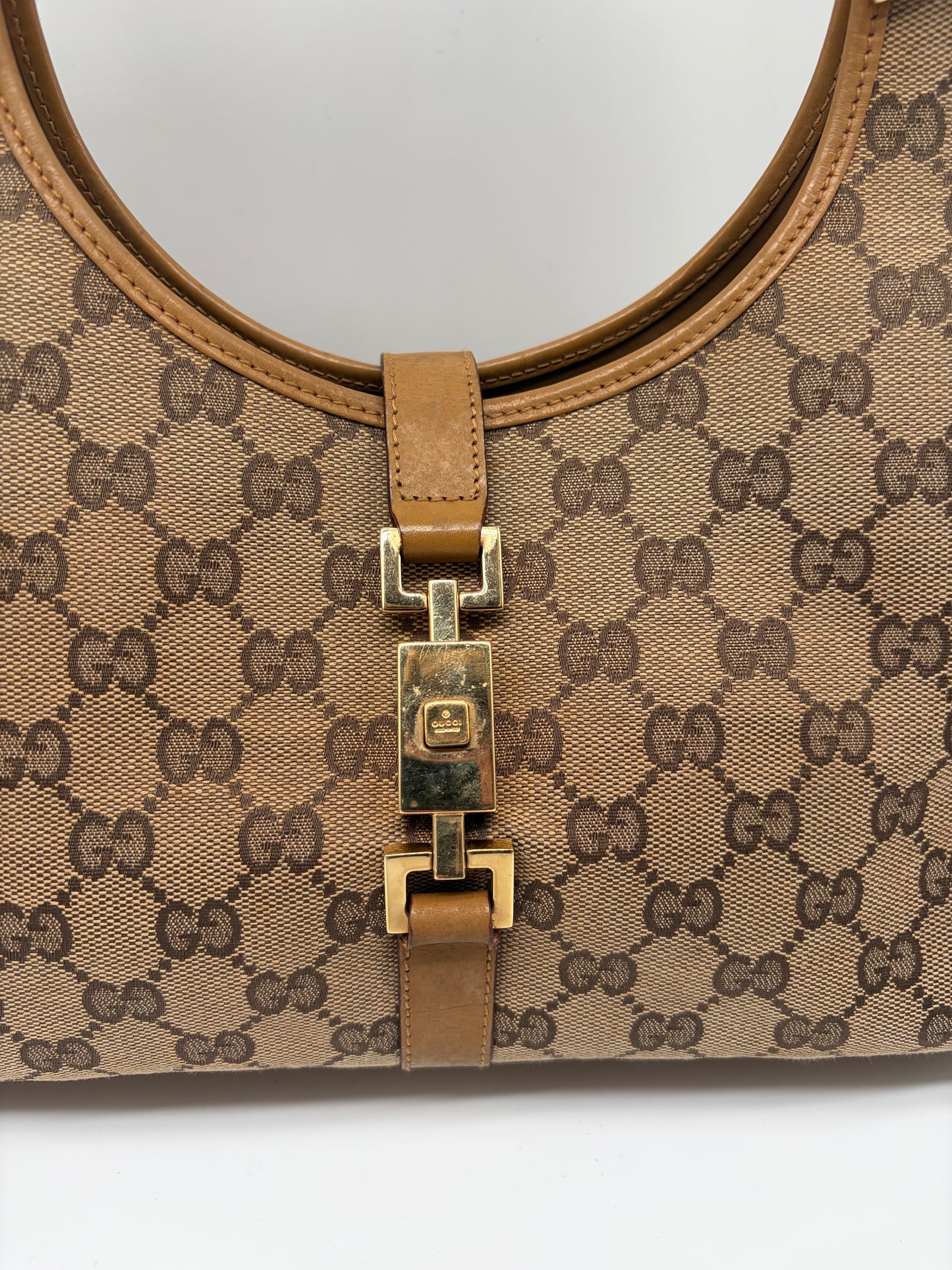 Gucci Jackie Bardot Handtasche beige