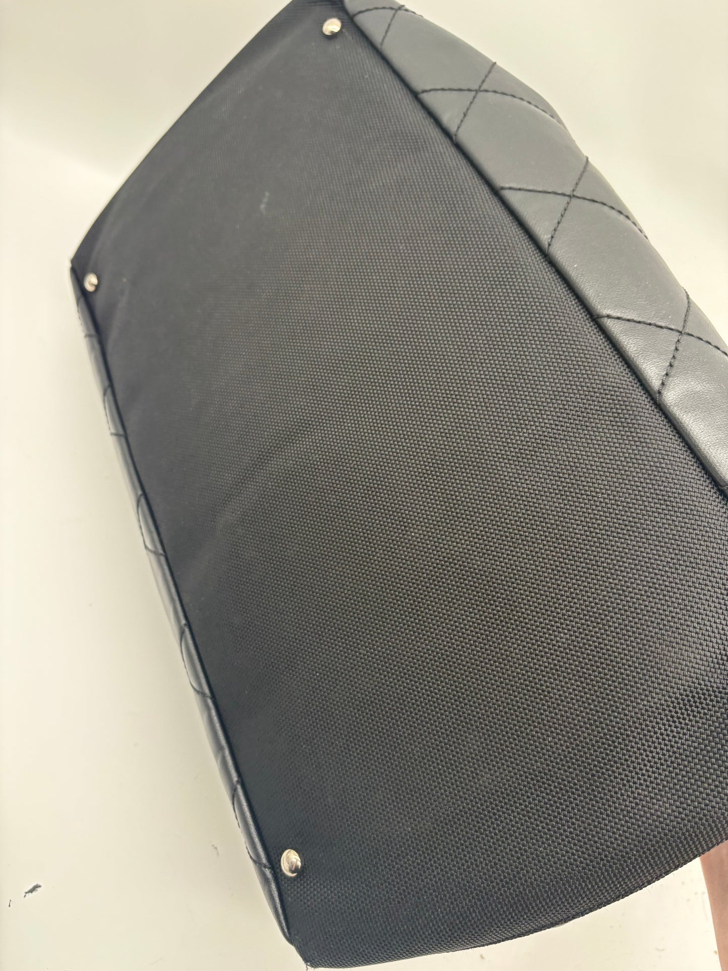 Chanel Paris Biarritz Handtasche schwarz- Luxus Boston Bag