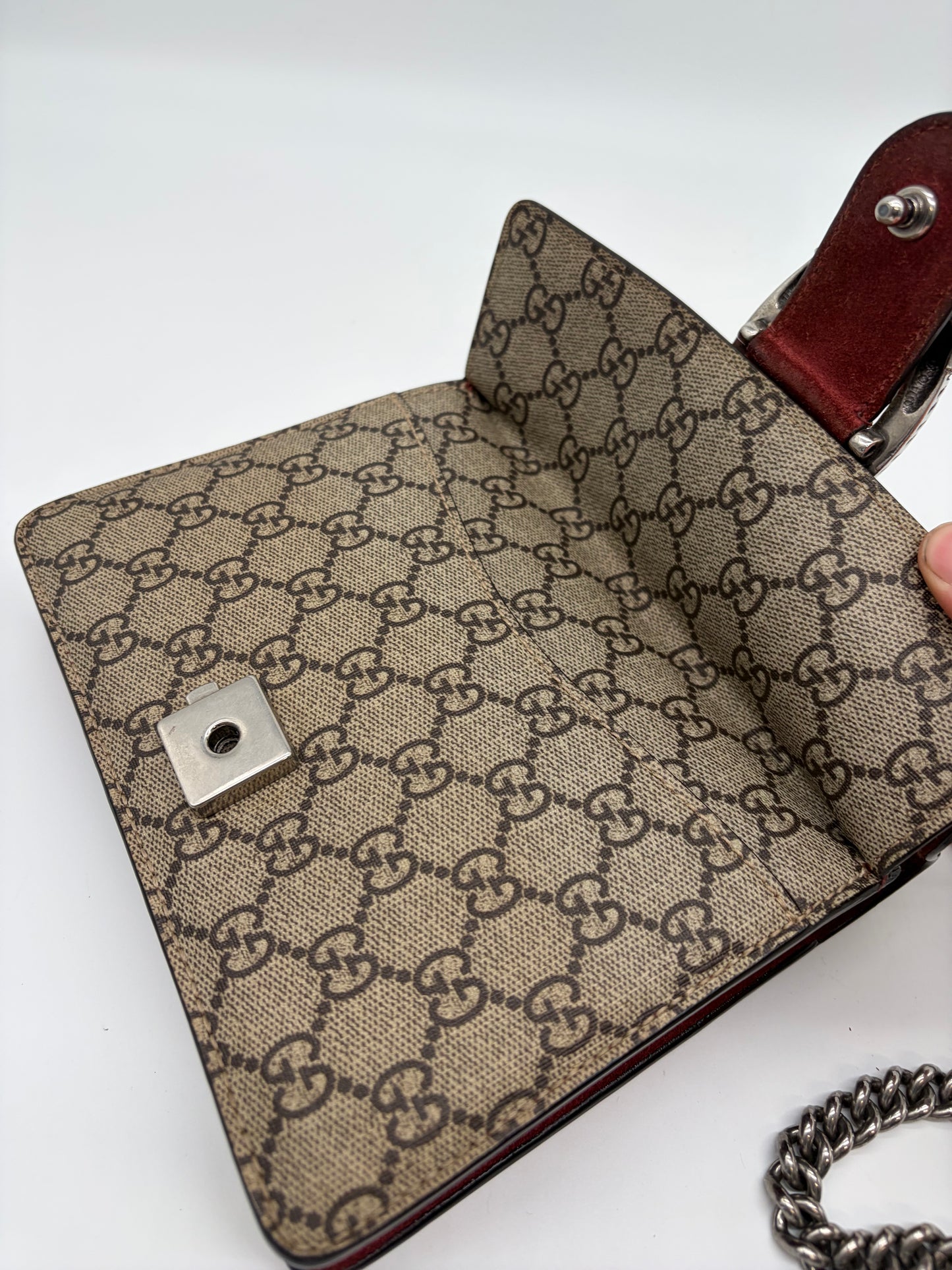 Gucci Dionysus GG Supreme Flora Schultertasche