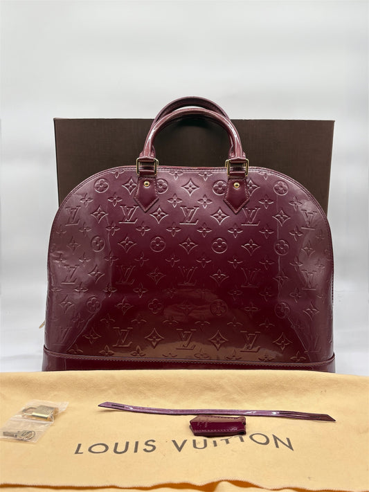 Louis Vuitton Alma MM Bordeaux Lackleder Vernis Handtasche