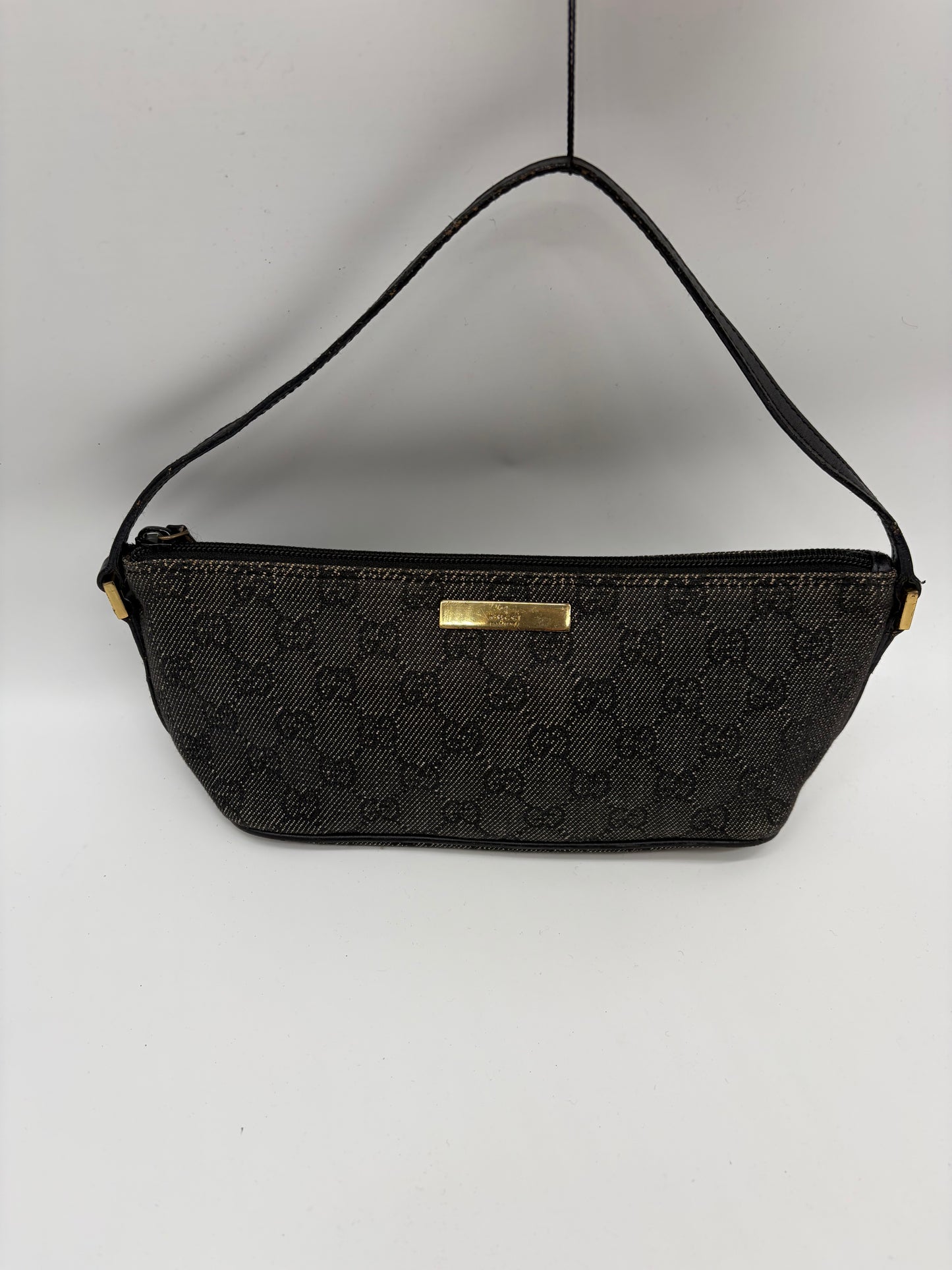 Gucci Canvas Boat Pochette Schwarz Canvas