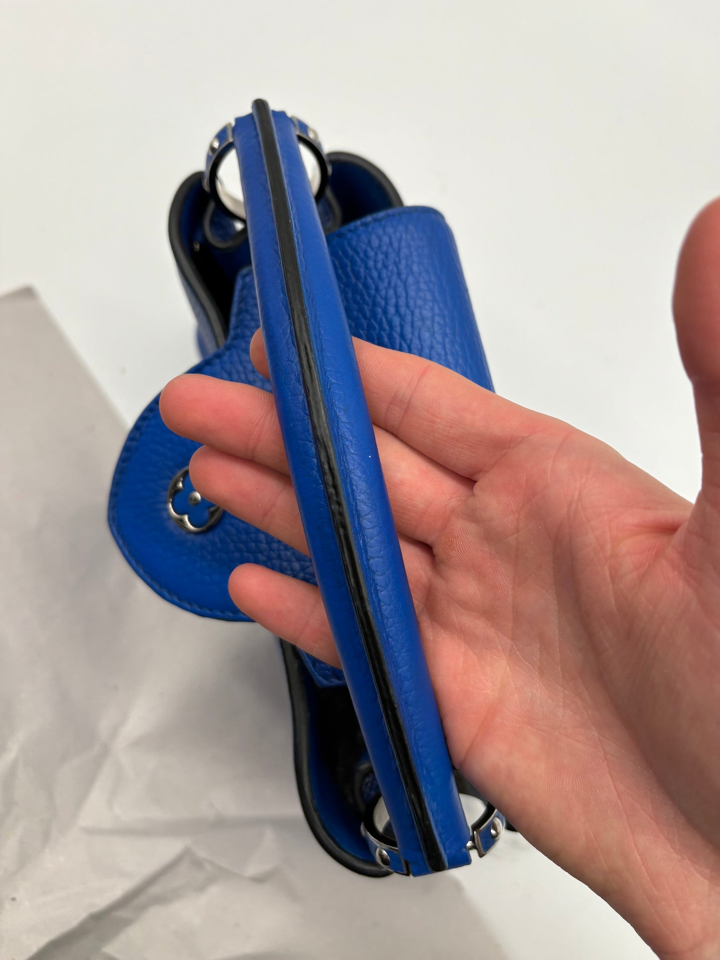 Louis Vuitton Capucines Bb Handtasche blau