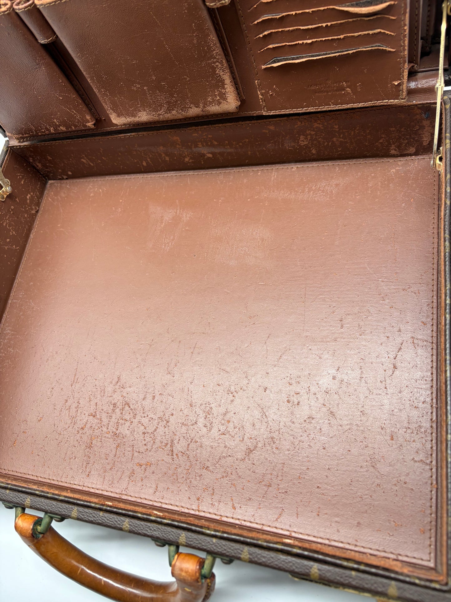 Louis Vuitton Crusher Trunk Monogram Koffer