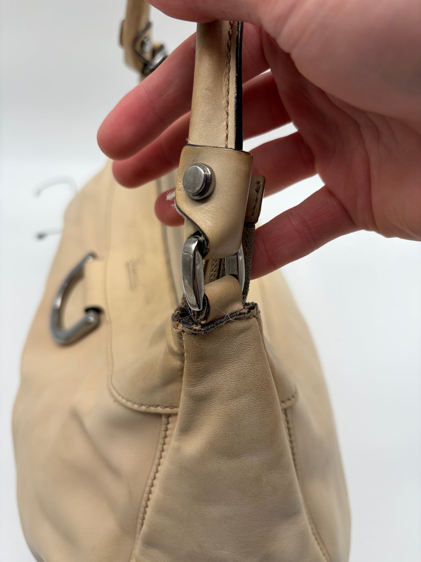 Gucci Abbey D-Ring Hobo Bag Leder Beige – Vintage