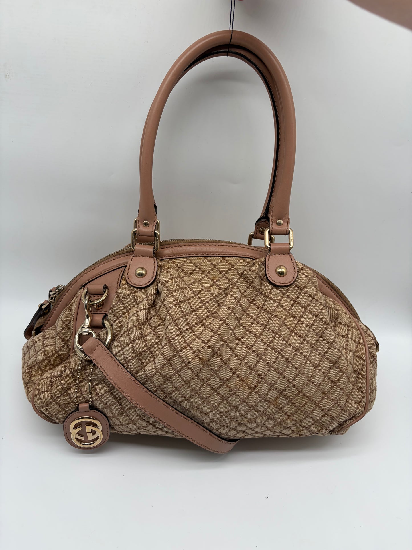 Gucci Diamante Canvas Handtasche Pre-Loved