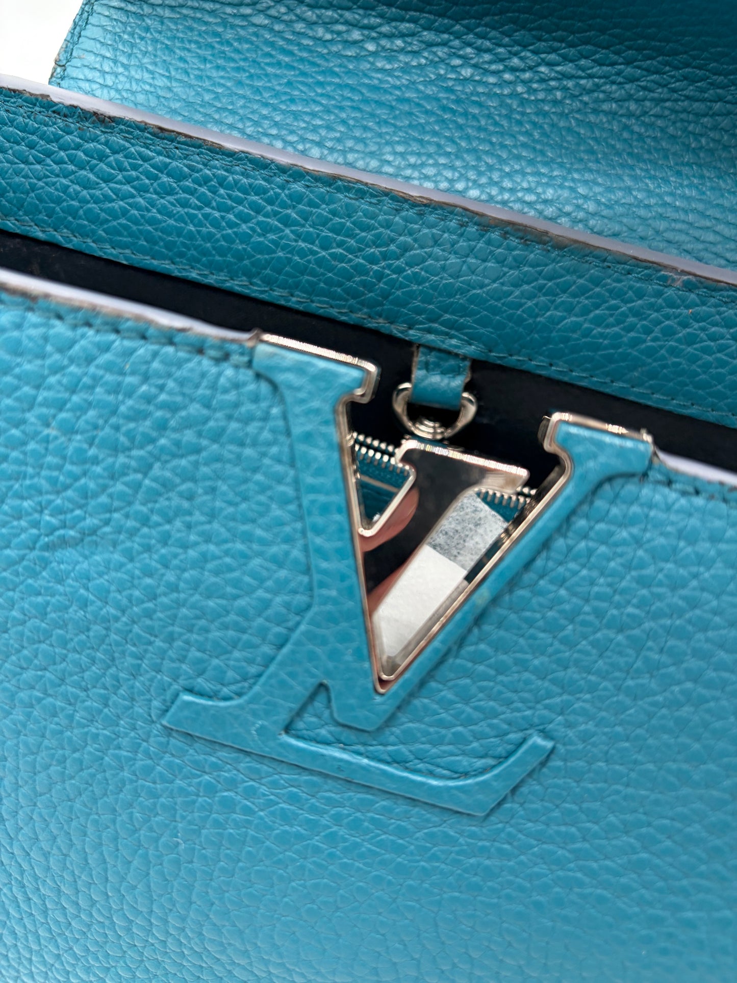 Louis Vuitton Capucines MM Handtasche