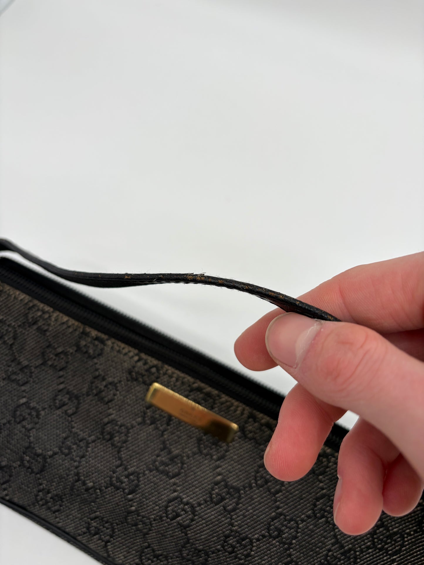 Gucci Canvas Boat Pochette Schwarz Canvas