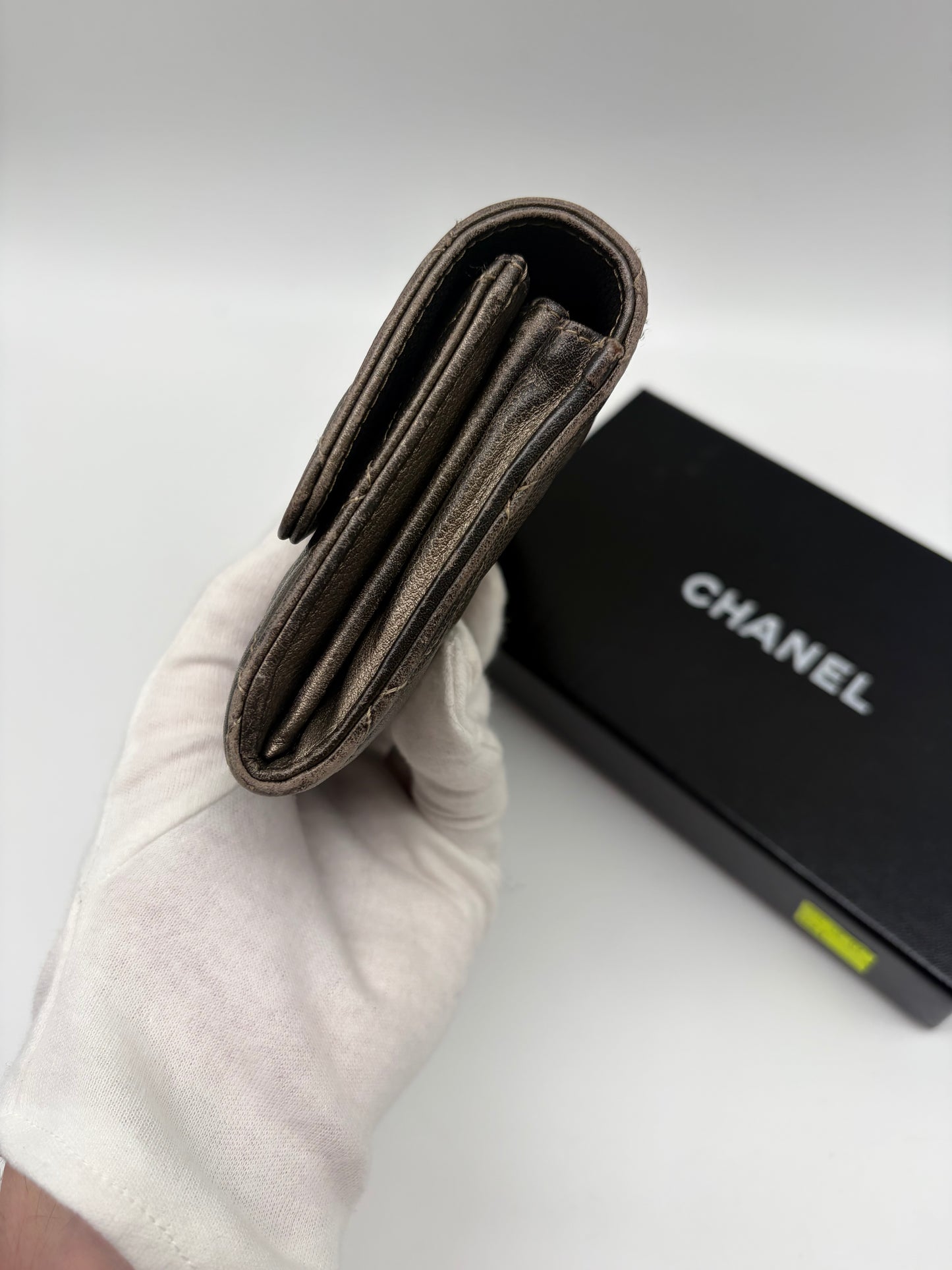 Chanel Caviar Matelasse Long Wallet Bronze/ Braun