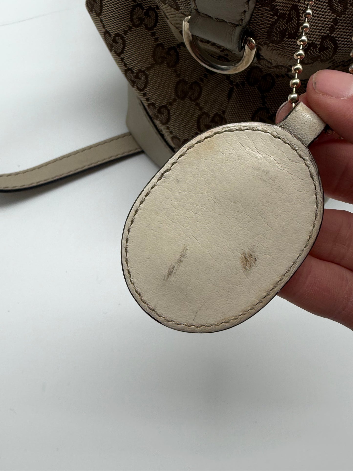 Gucci Sukey GG Canvas Handtasche mit Schultergurt