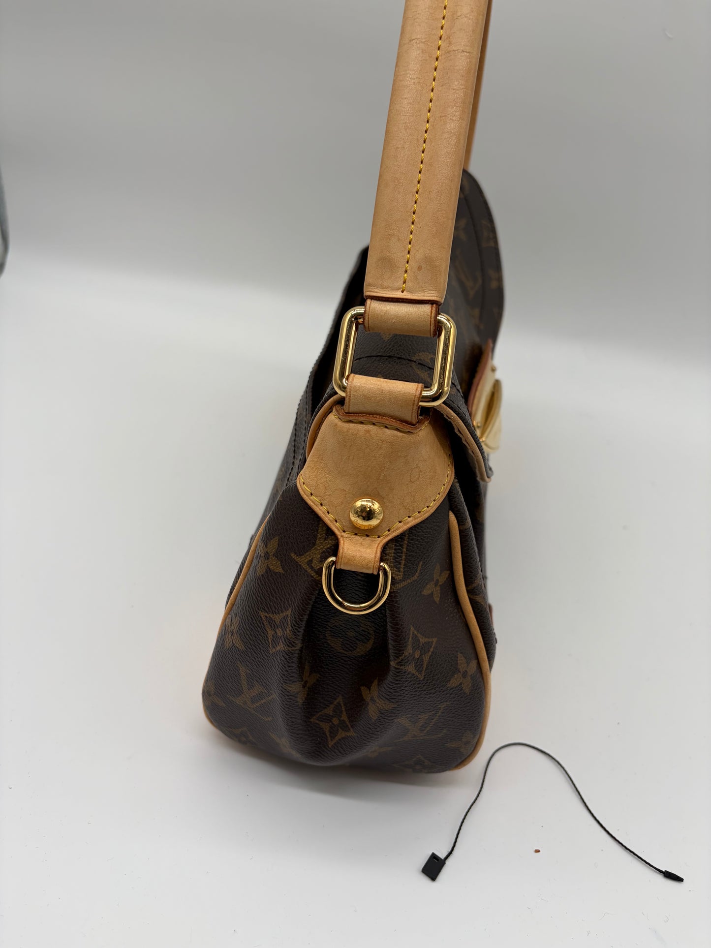 Louis Vuitton Monogram Beverly MM Schultertasche