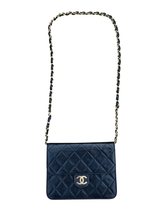 Chanel Matelassé Schultertasche | Lammleder | Golddetails | Kompakt & Elegant | Gebraucht – Guter Zustand