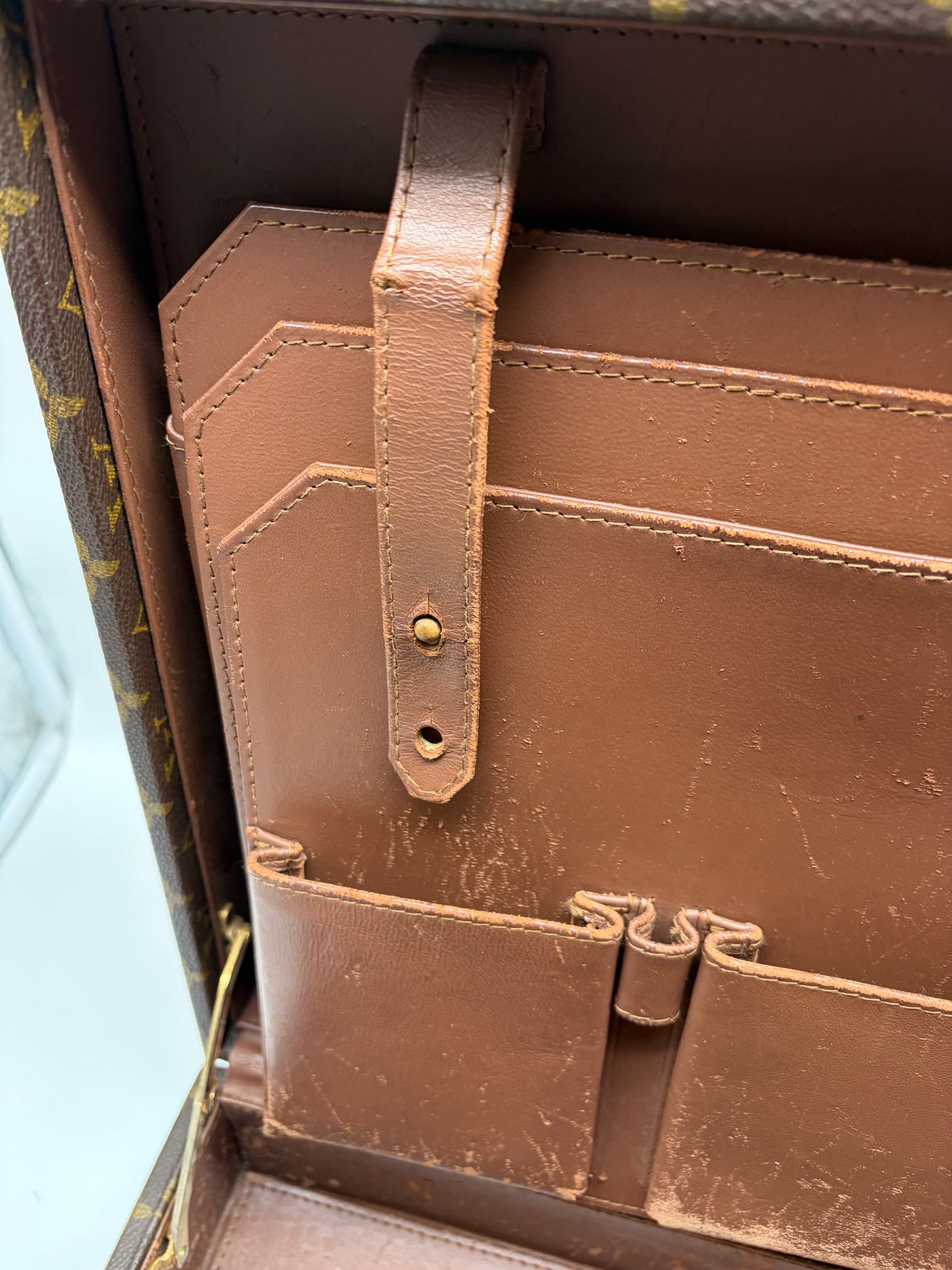 Louis Vuitton Crusher Trunk Monogram Koffer